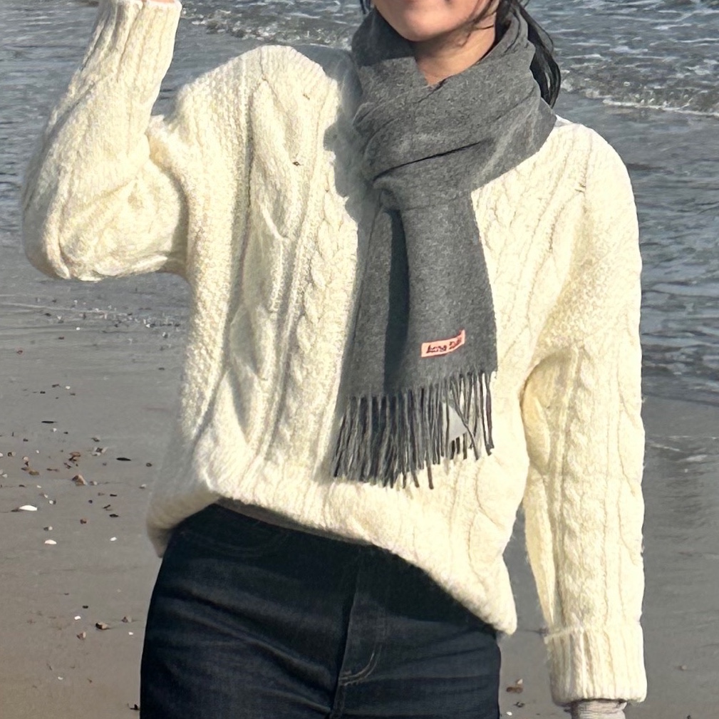 Acne Studios Wool Fringe Muffler Grey Melange 착용 스타일