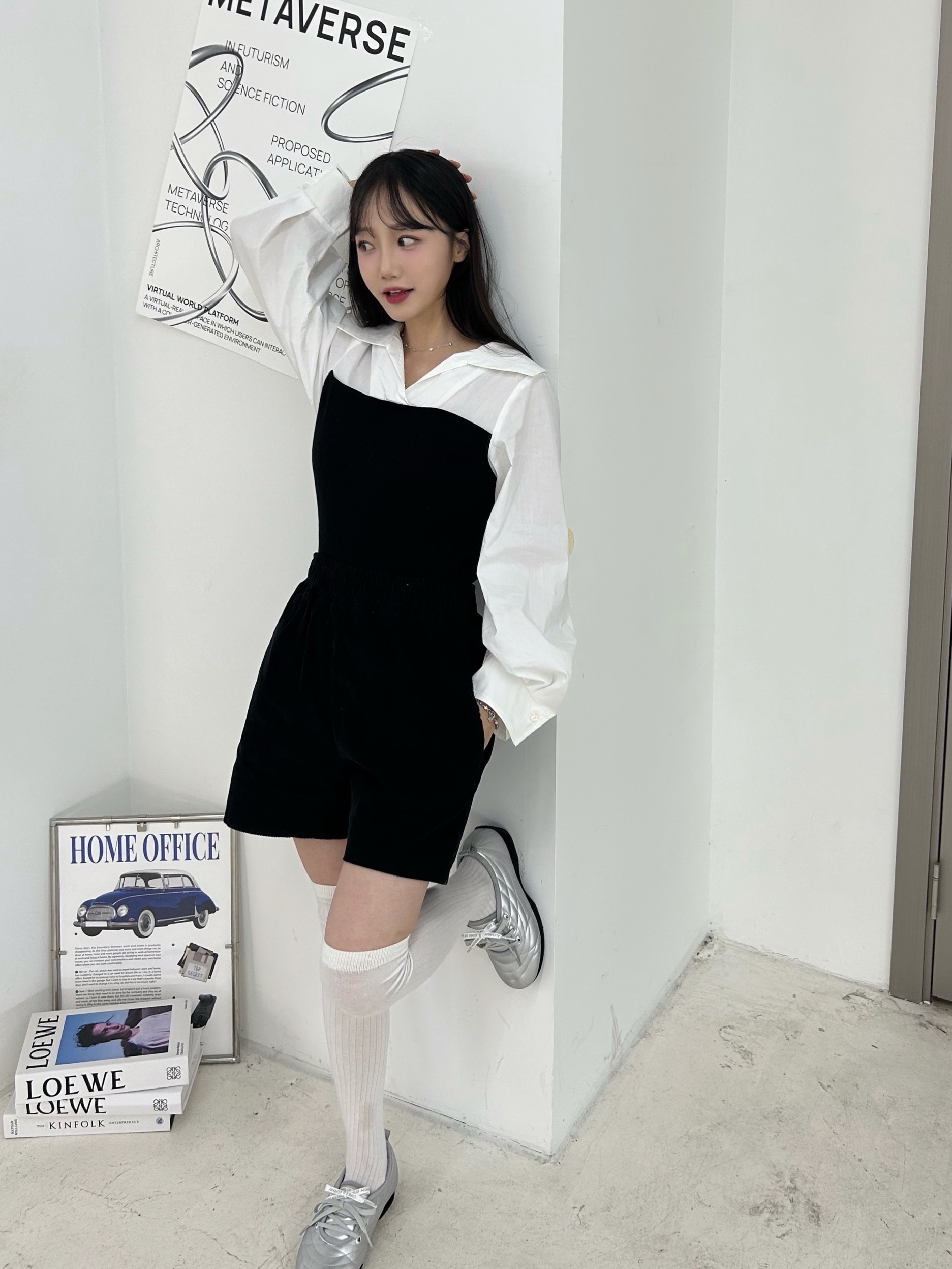 COREOFALCHEMY Comfort Plie MaryJane Silver 착용 스타일 - 1