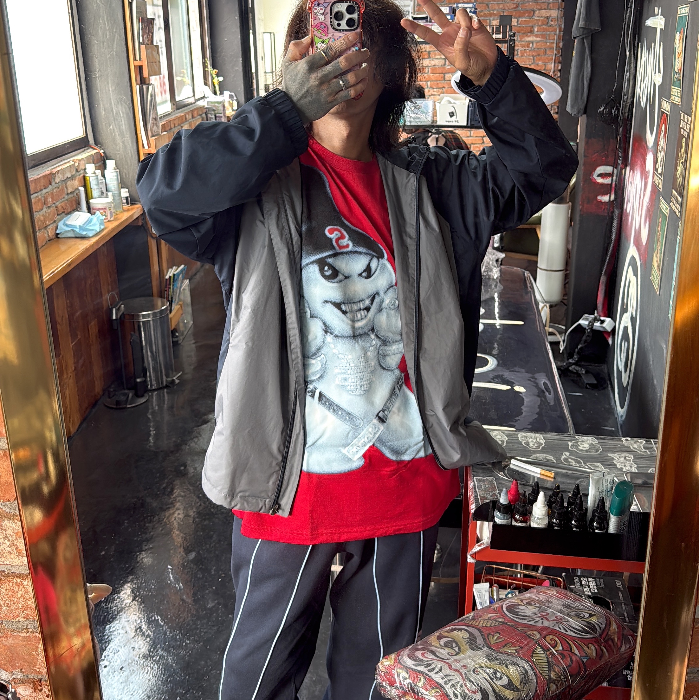 Supreme Snowman T-Shirt Red - 25FW 착용 스타일