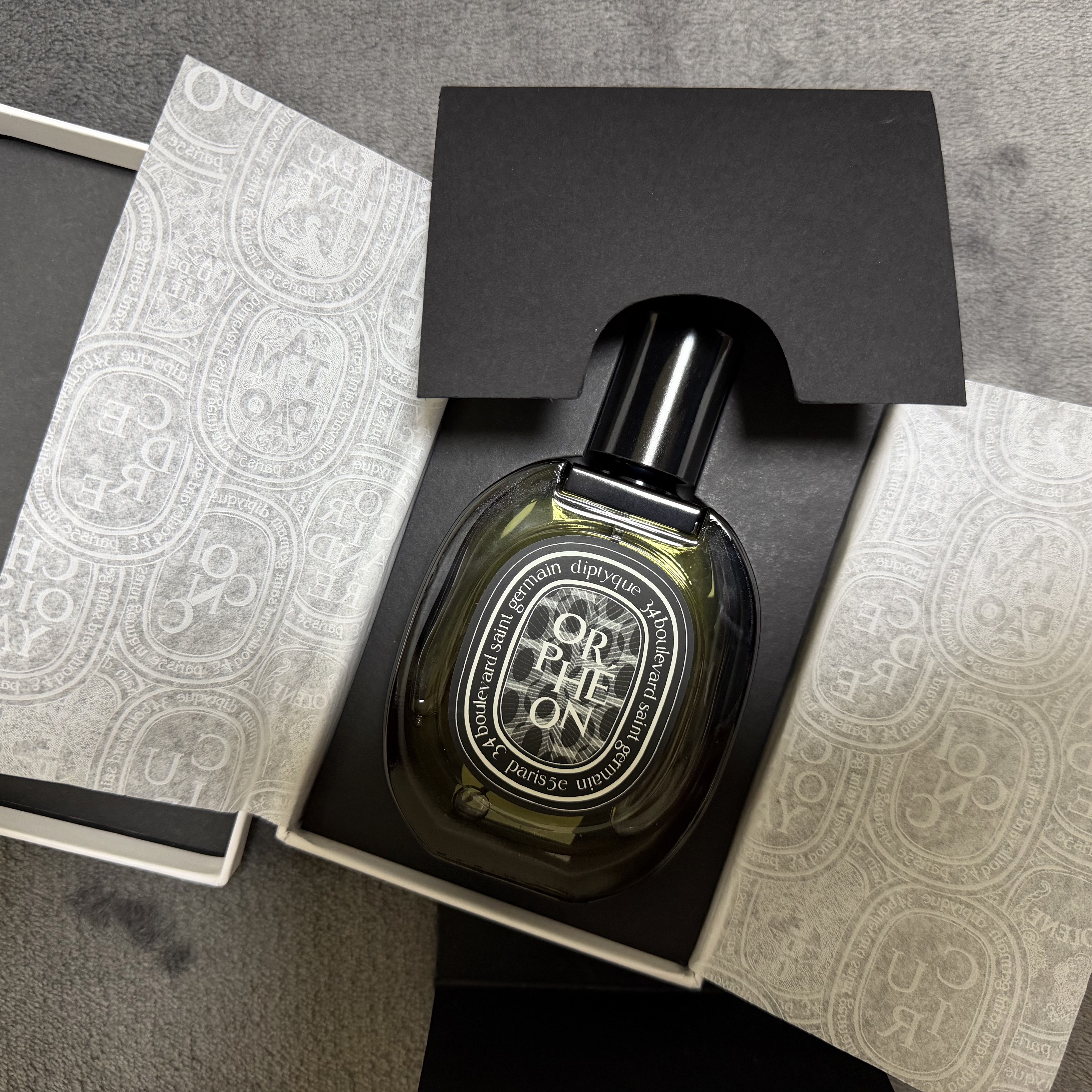 Diptyque Orpheon Eau De Parfum 75ml 착용 스타일