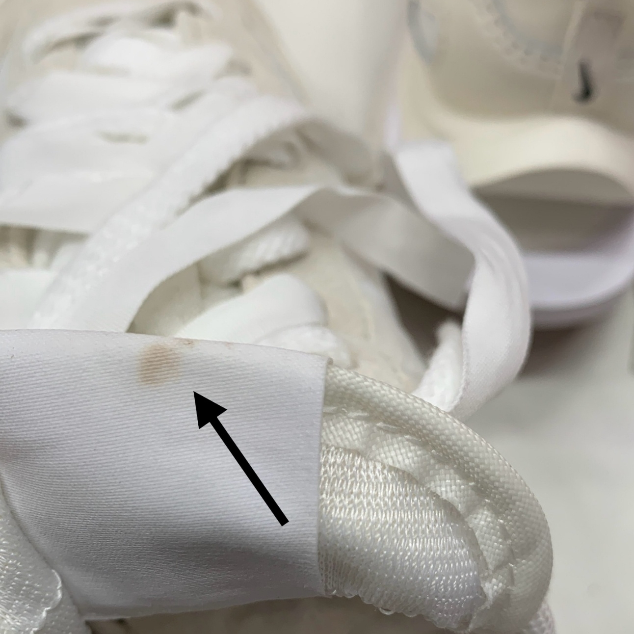 Nike x Sacai VaporWaffle White and Gum 착용 스타일 - 1