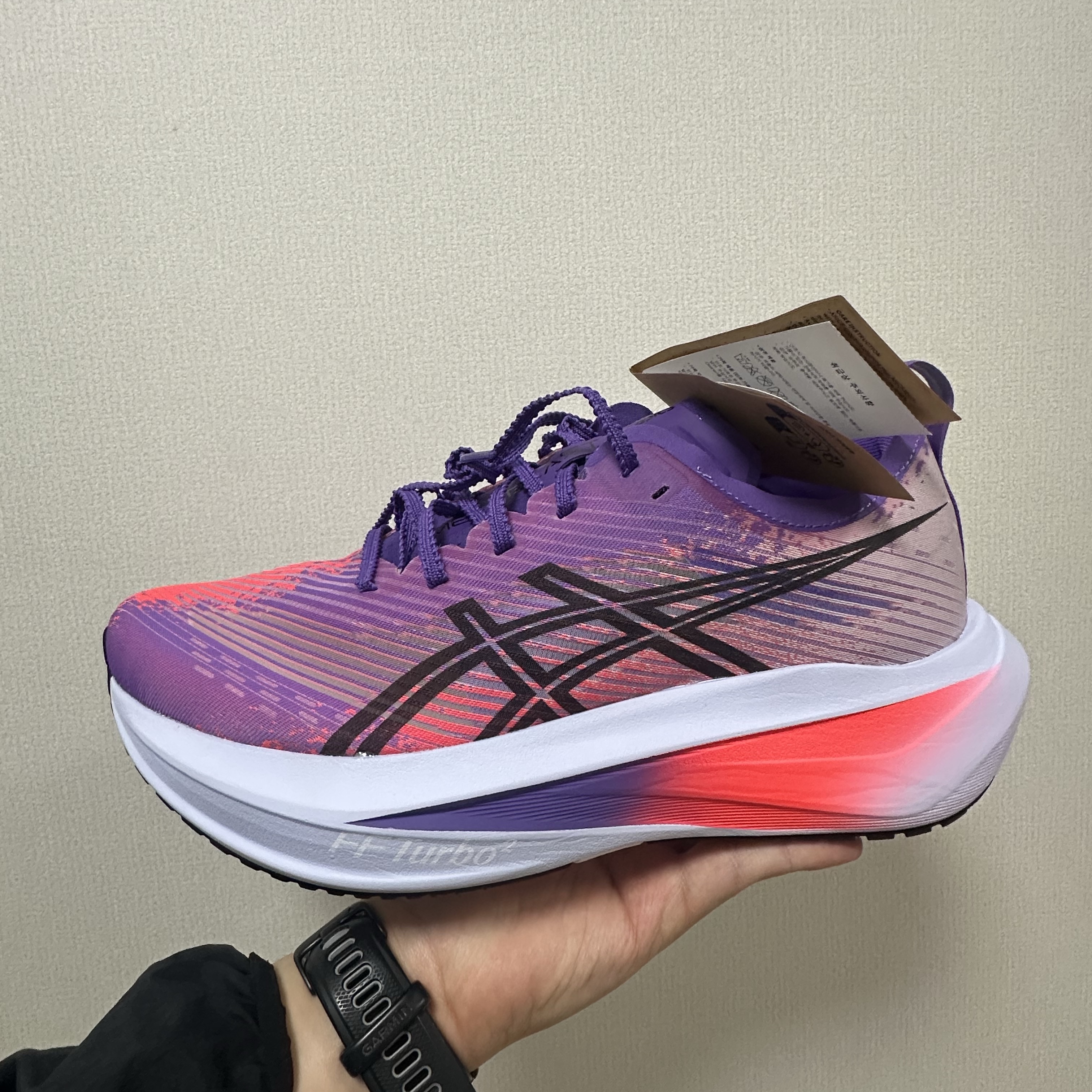 Asics Megablast Edo Purple Black 착용 스타일 - 4