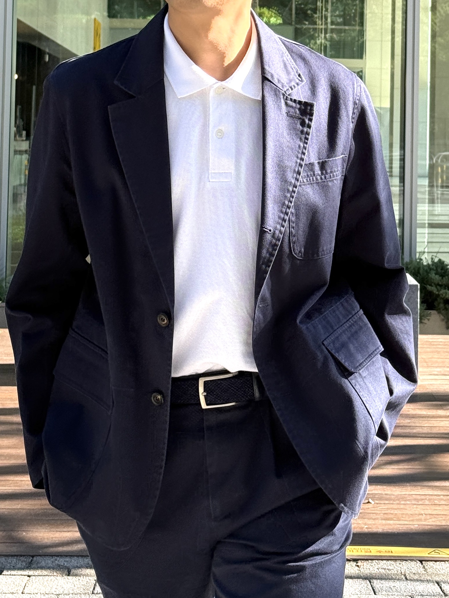 New Balance 990v1 Made in USA Navy 착용 스타일 - 4