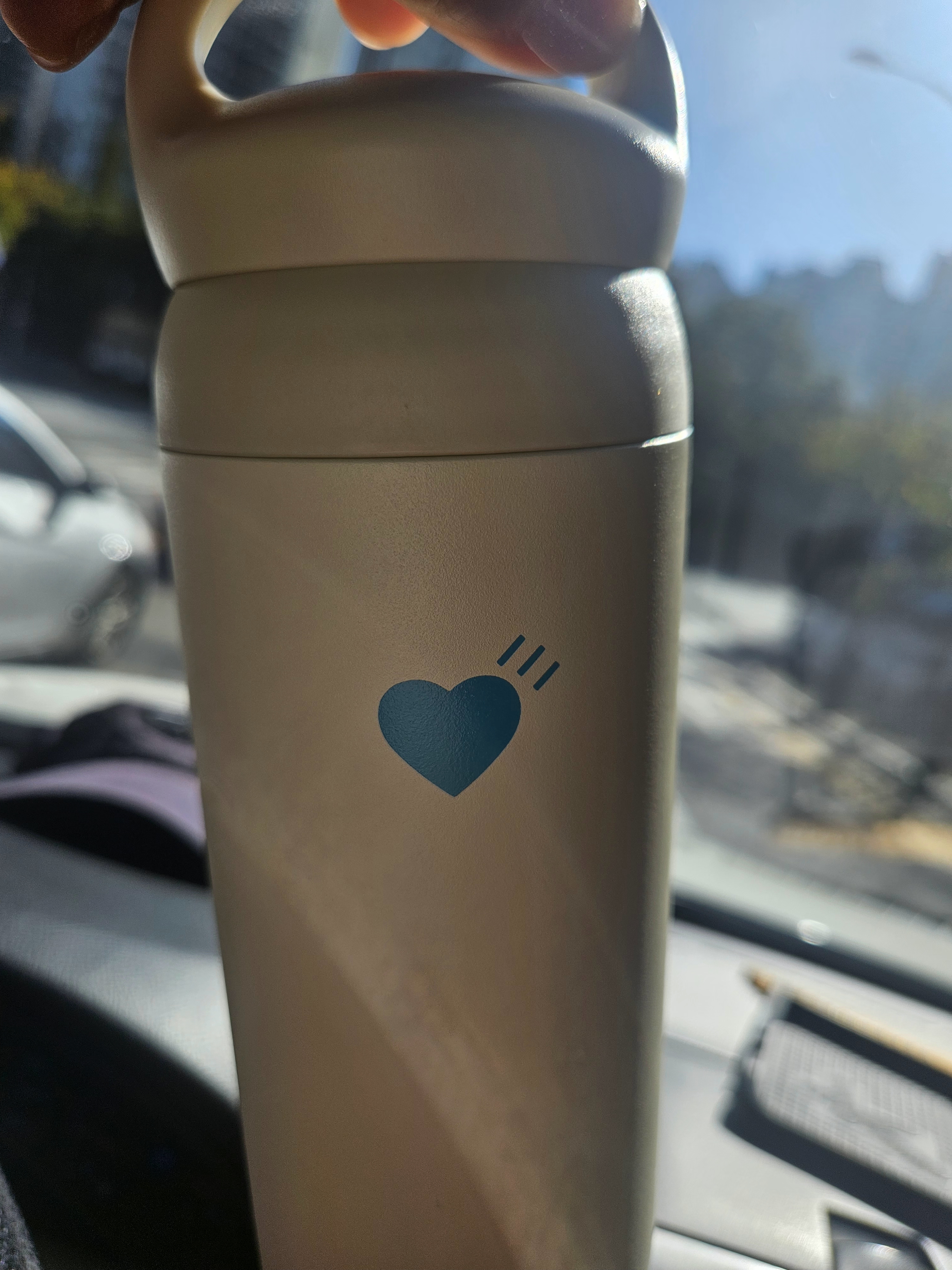 Human Made x Blue Bottle Coffee Day Off Tumbler White 착용 스타일 - 2