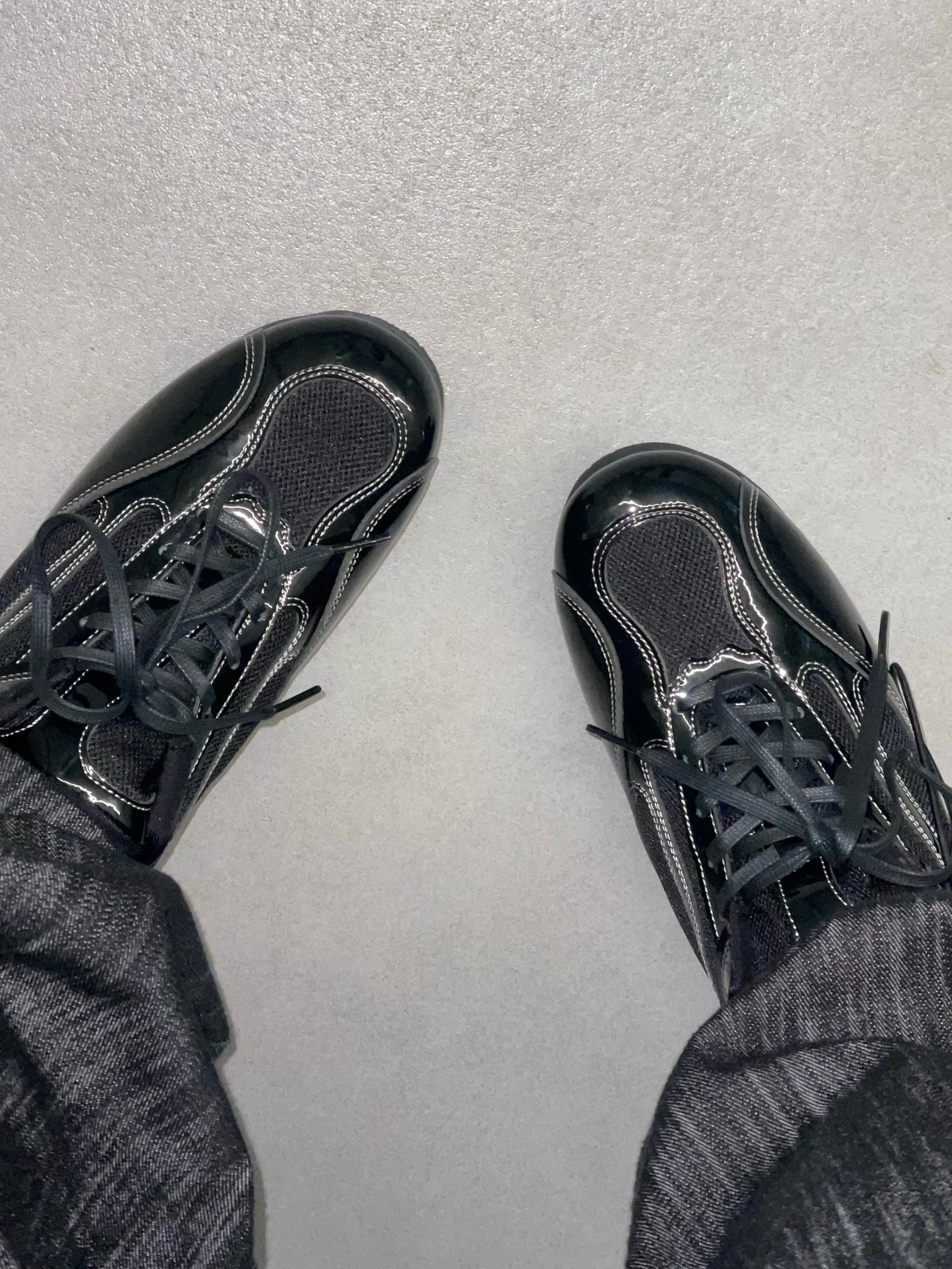 COREOFALCHEMY Runner Challenger Street Shoes Black 착용 스타일 - 4