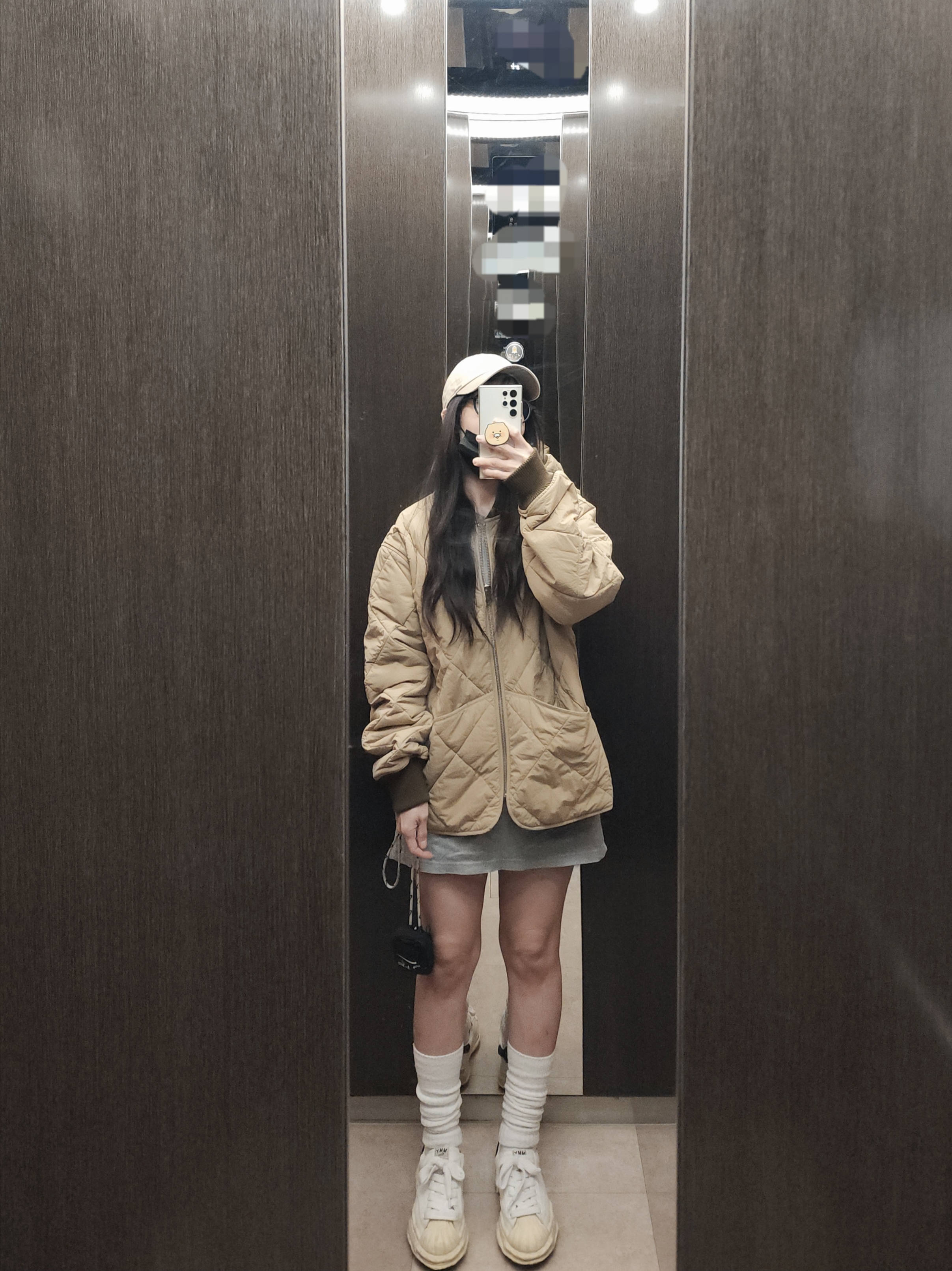 Maison Mihara Yasuhiro Blakey VL OG Sole Leather Low-top Sneakers White, Stussy 8 Ball Quilted Liner Jacket Brown 착용 스타일
