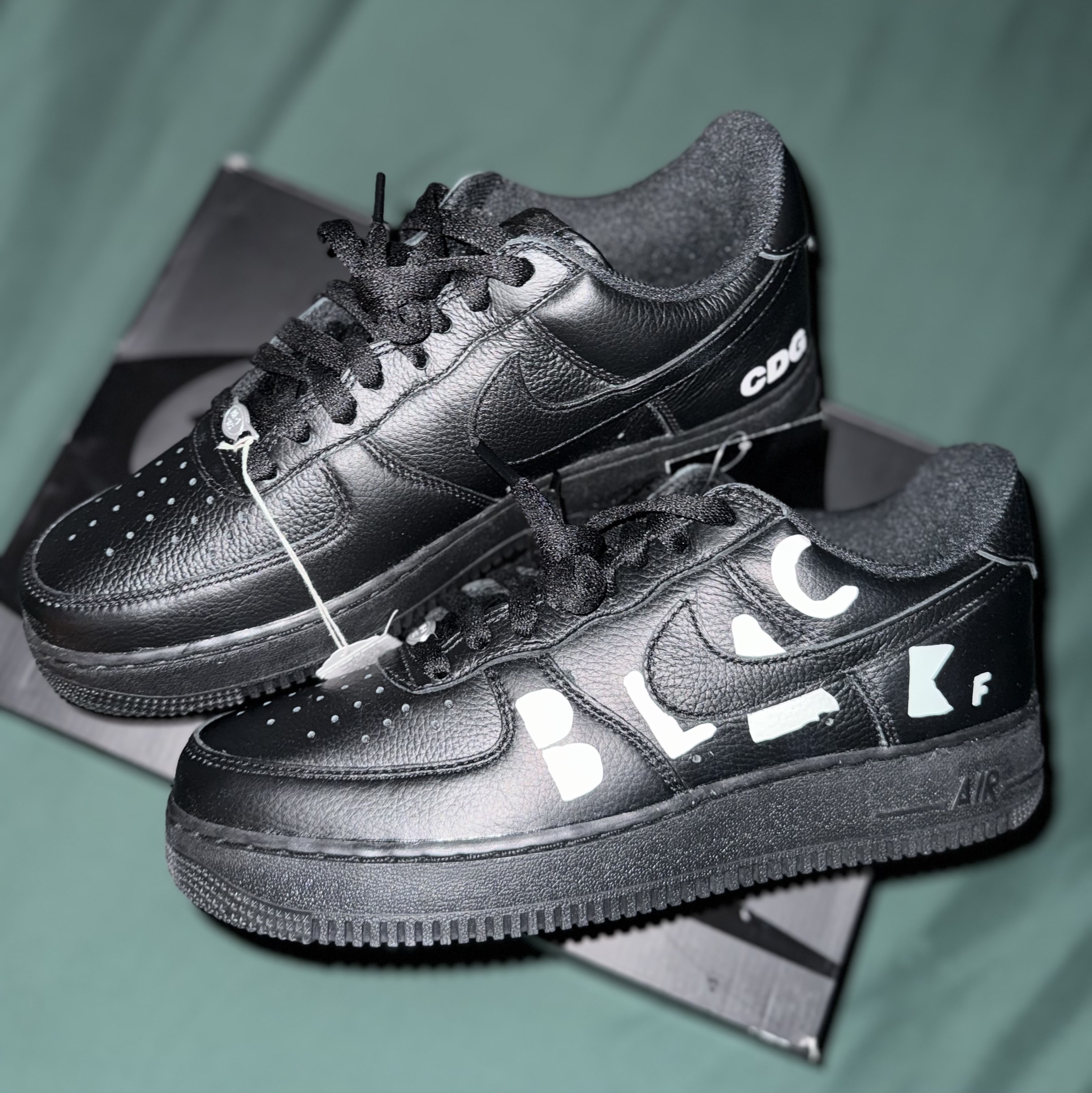 Nike x Comme des Garcons Black Air Force 1 Low Retro SP Black 착용 스타일