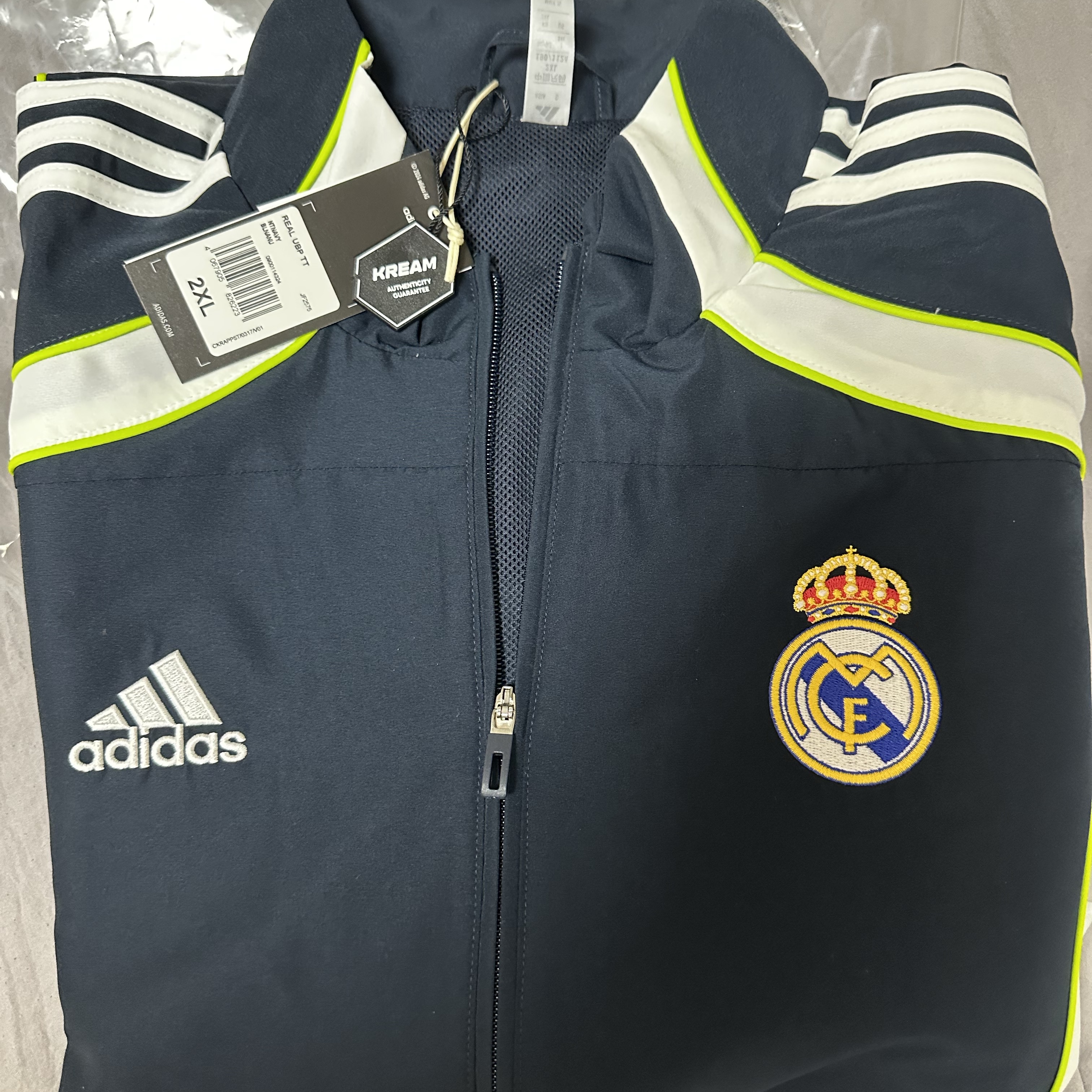 Adidas Real Madrid UBP Track Top Night Navy - KR Sizing 착용 스타일