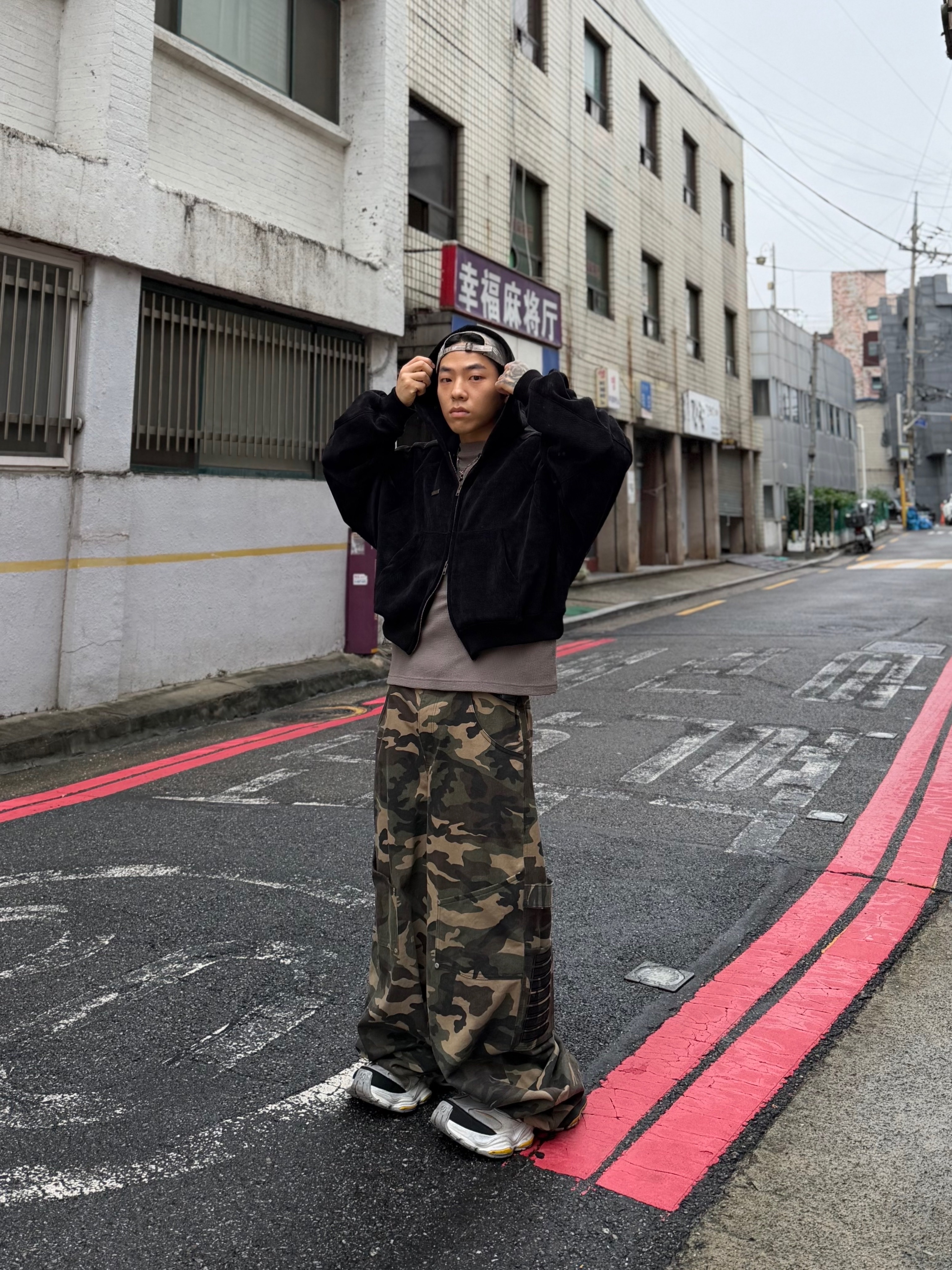 Ignota Core:8 Washed Long Sleeve T-Shirt Light Beige, [KREAM Exclusive] Aoiro 6-Panel Bone A/N Cap Mud 착용 스타일 - 2