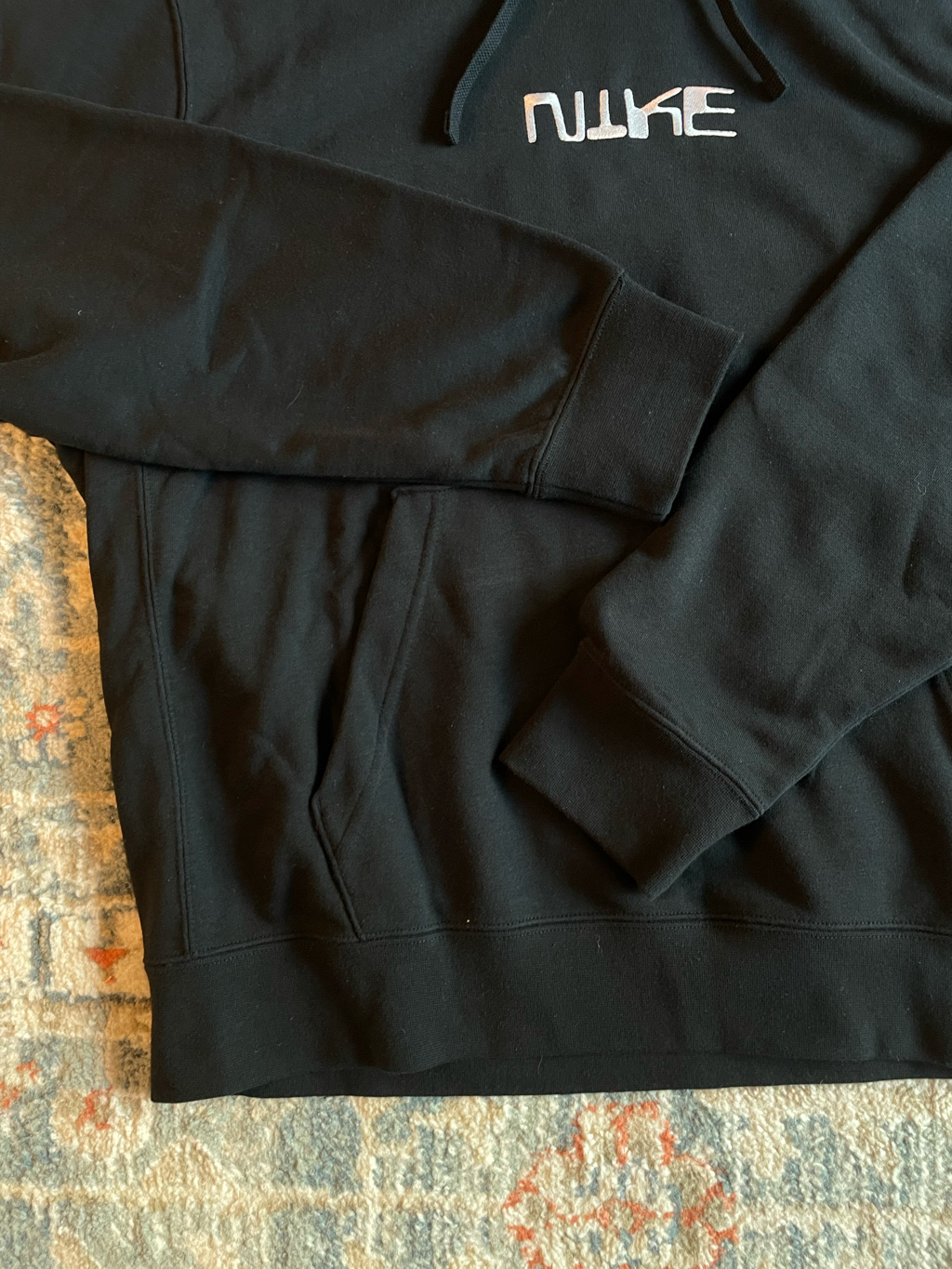 Nike Club Fleece Pullover Hoodie Black White - Asia 착용 스타일 - 4