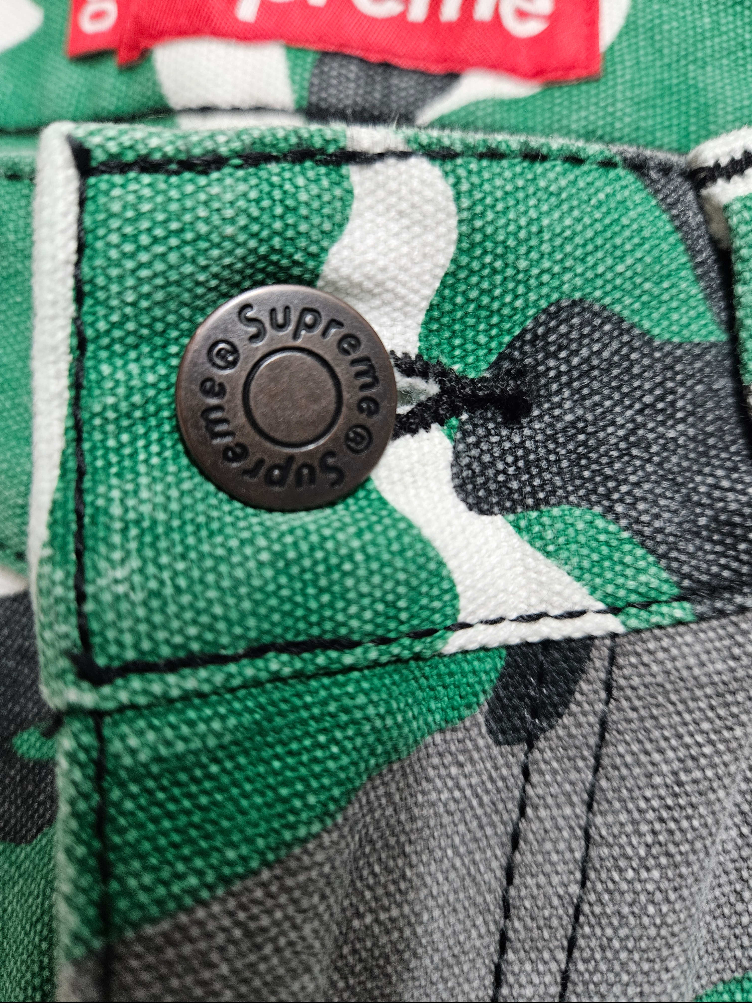 Supreme Zip-Off Utility Pant Green Camo - 25FW 착용 스타일 - 2