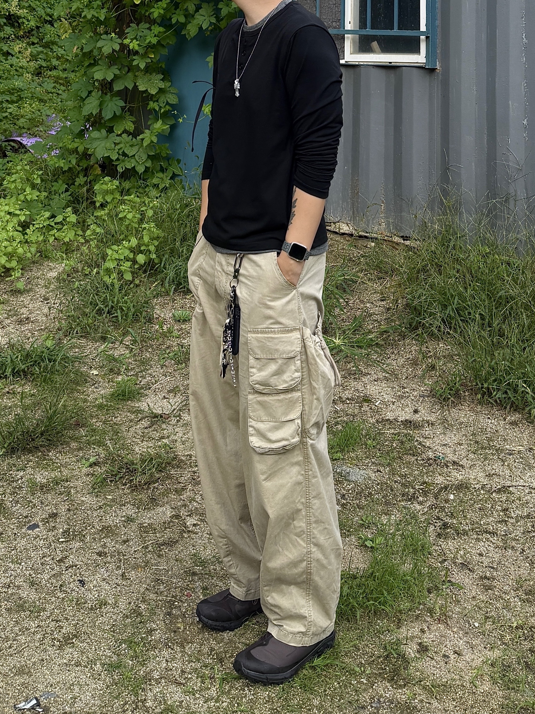 Fritur Kyoto Cargo Pants Beige_F251PT01, (W) On Running x Post Archive Faction (Paf) Cloudventure Peak Cacao Espresso 착용 스타일 - 2
