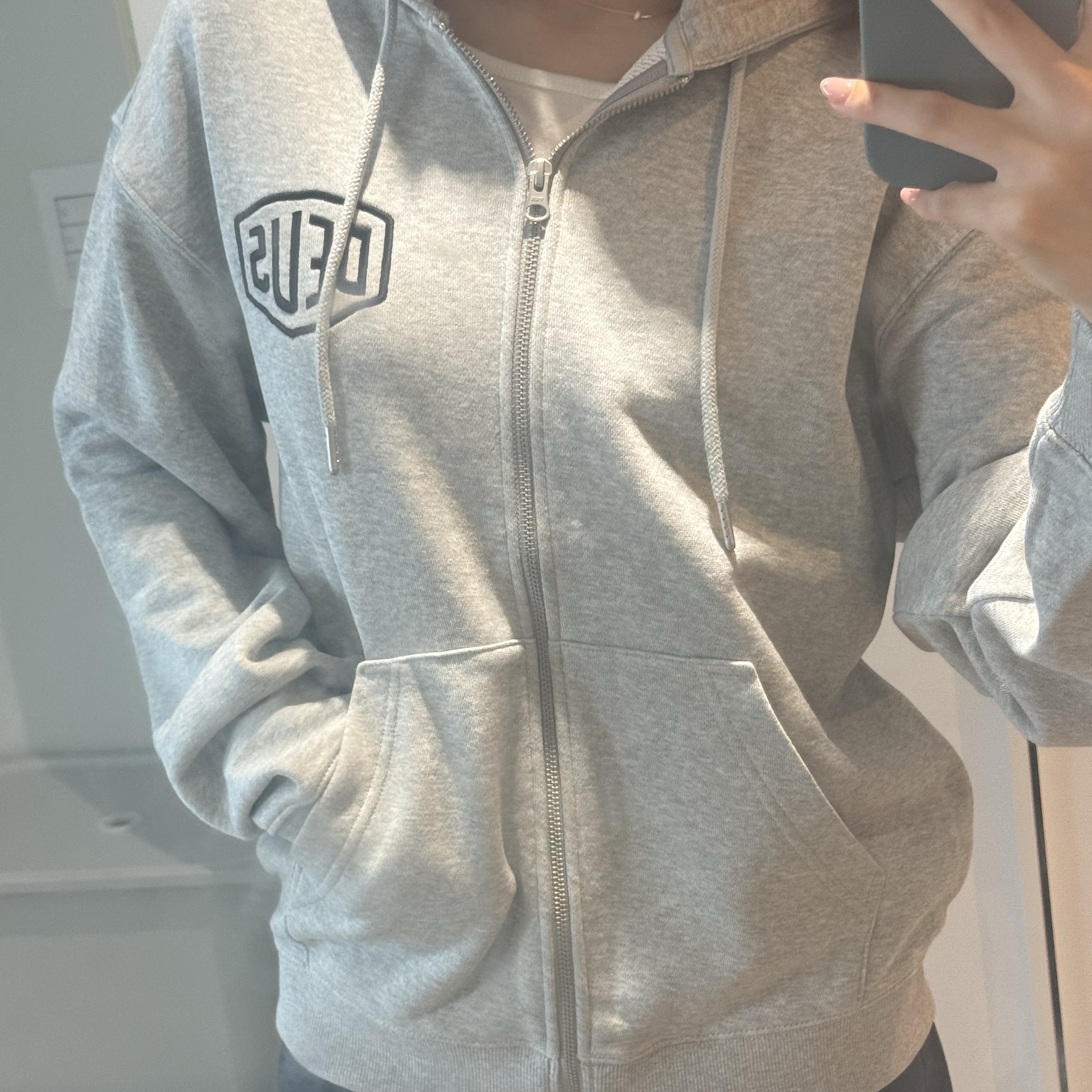 Deus Ex Machina College Address Hoodie Zip Up Black 착용 스타일 - 1