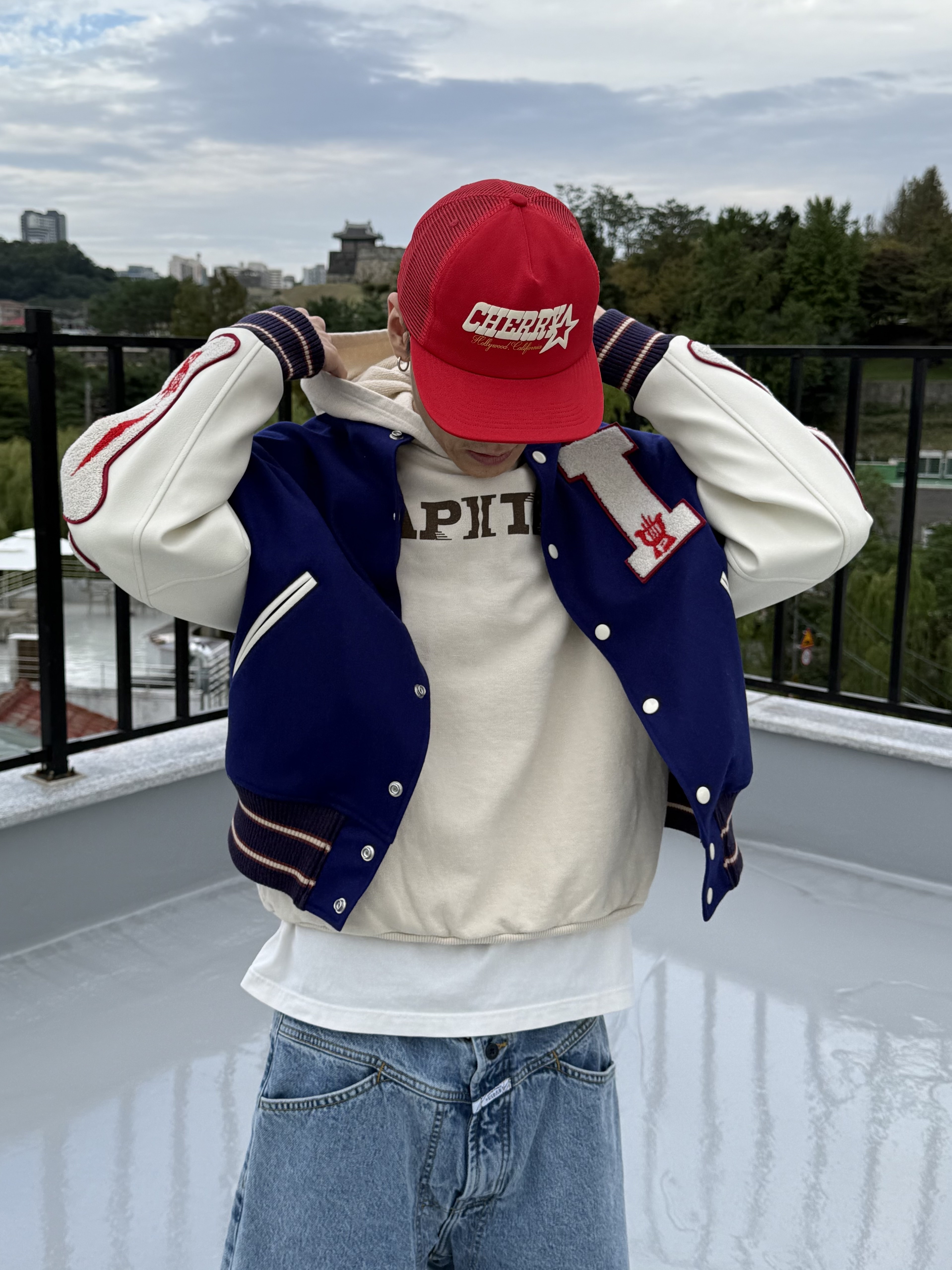 Kapital Wool I-Five Varsity Jacket Blue, Kapital Fleece Hooded Sweatshirt Speakeasy Kapital Pt Kinari 착용 스타일 - 3
