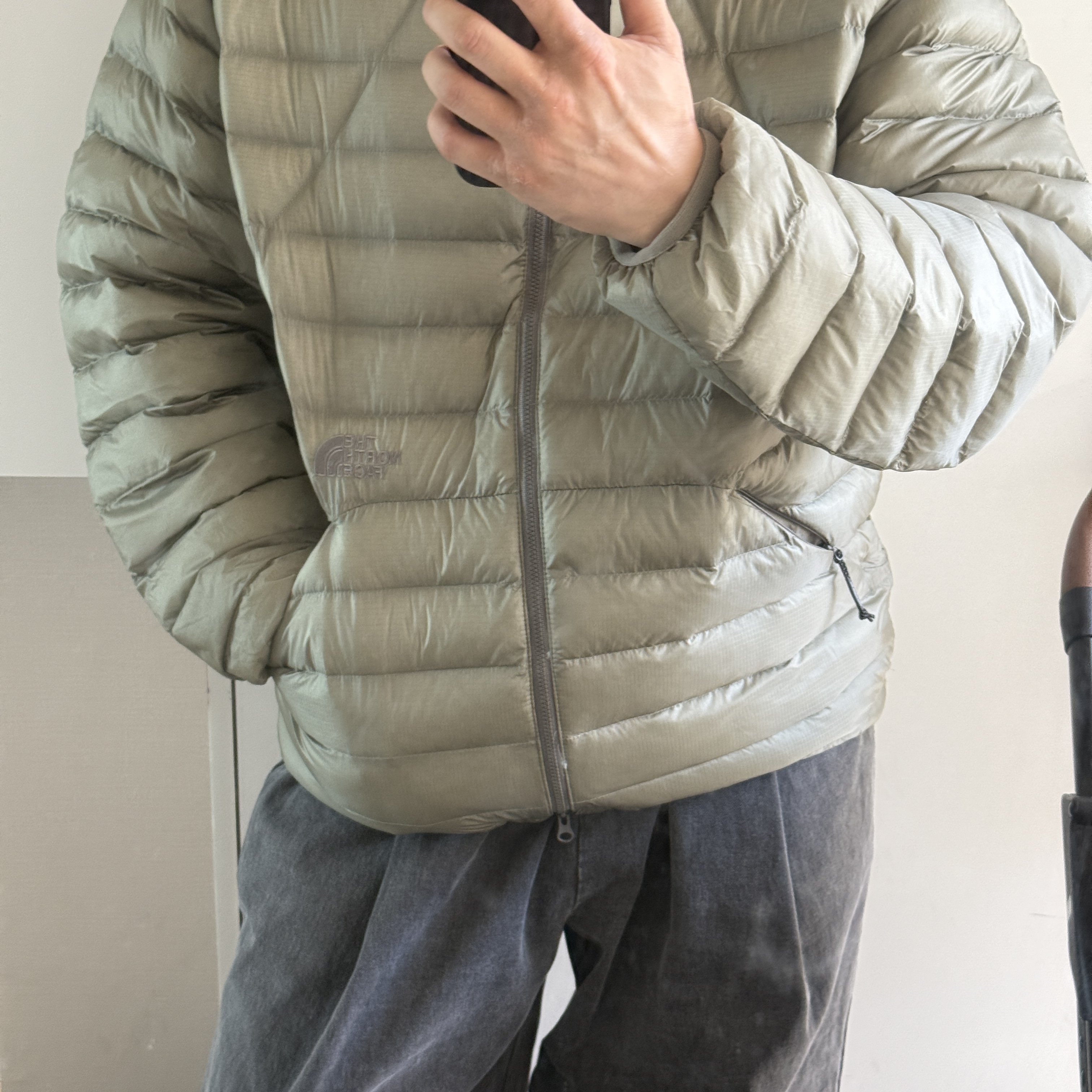 The North Face Ventus On Jacket Light Khaki 착용 스타일