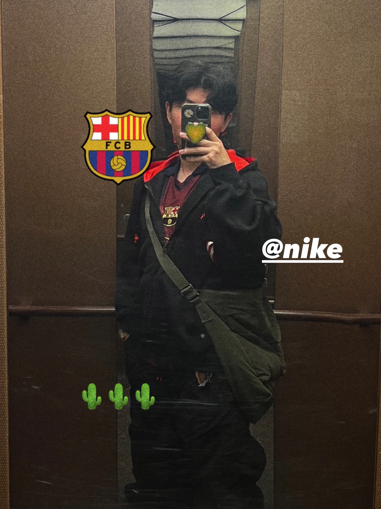 Adidas x Ordinary People Hooded Full-Zip Black - KR Sizing, Nike FC Barcelona x Travis Scott Retro 2000/01 Home Skeleton Jersey Multicolor (Non Marking Ver.) 착용 스타일