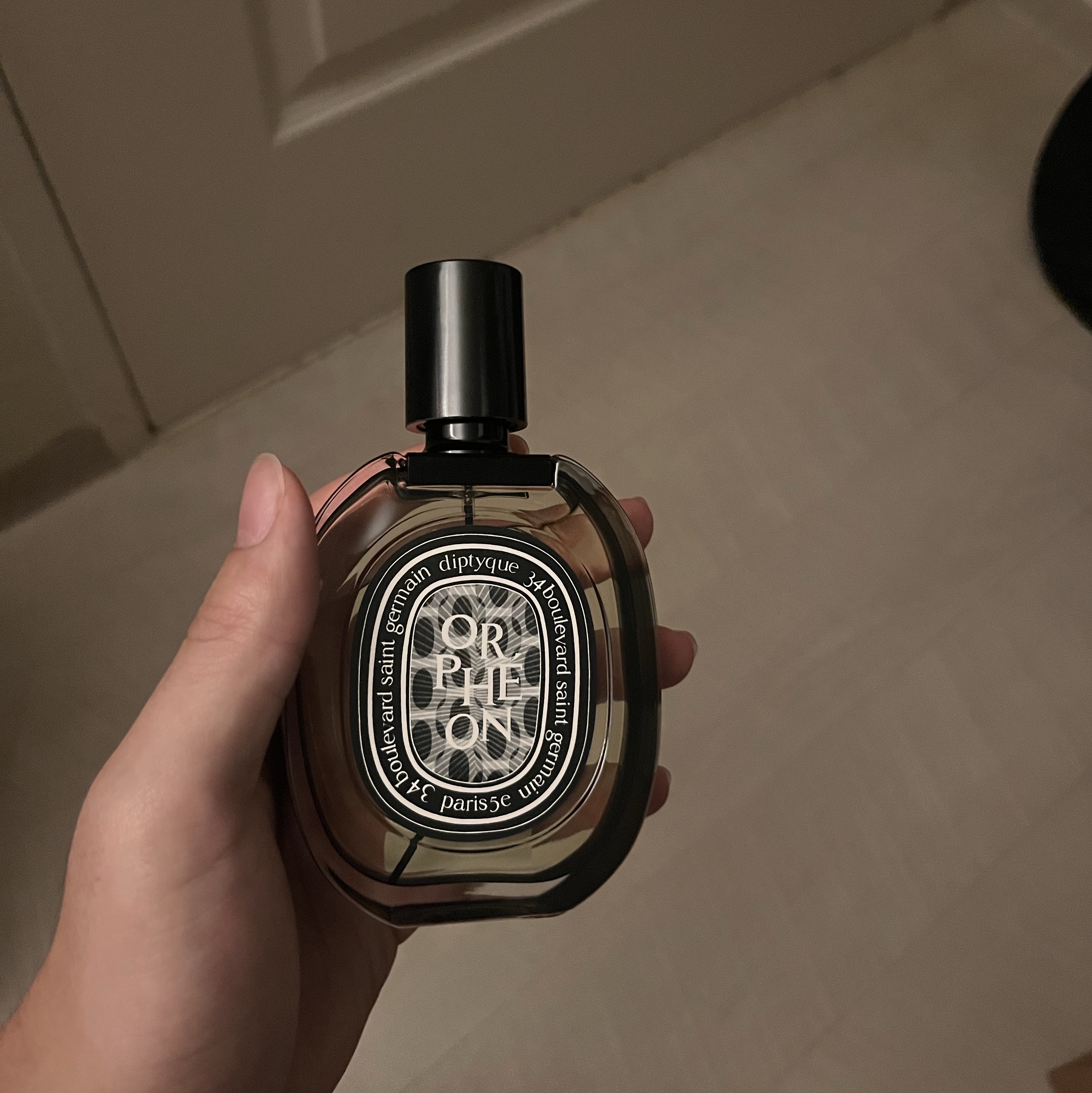 Diptyque Orpheon Eau De Parfum 75ml 착용 스타일