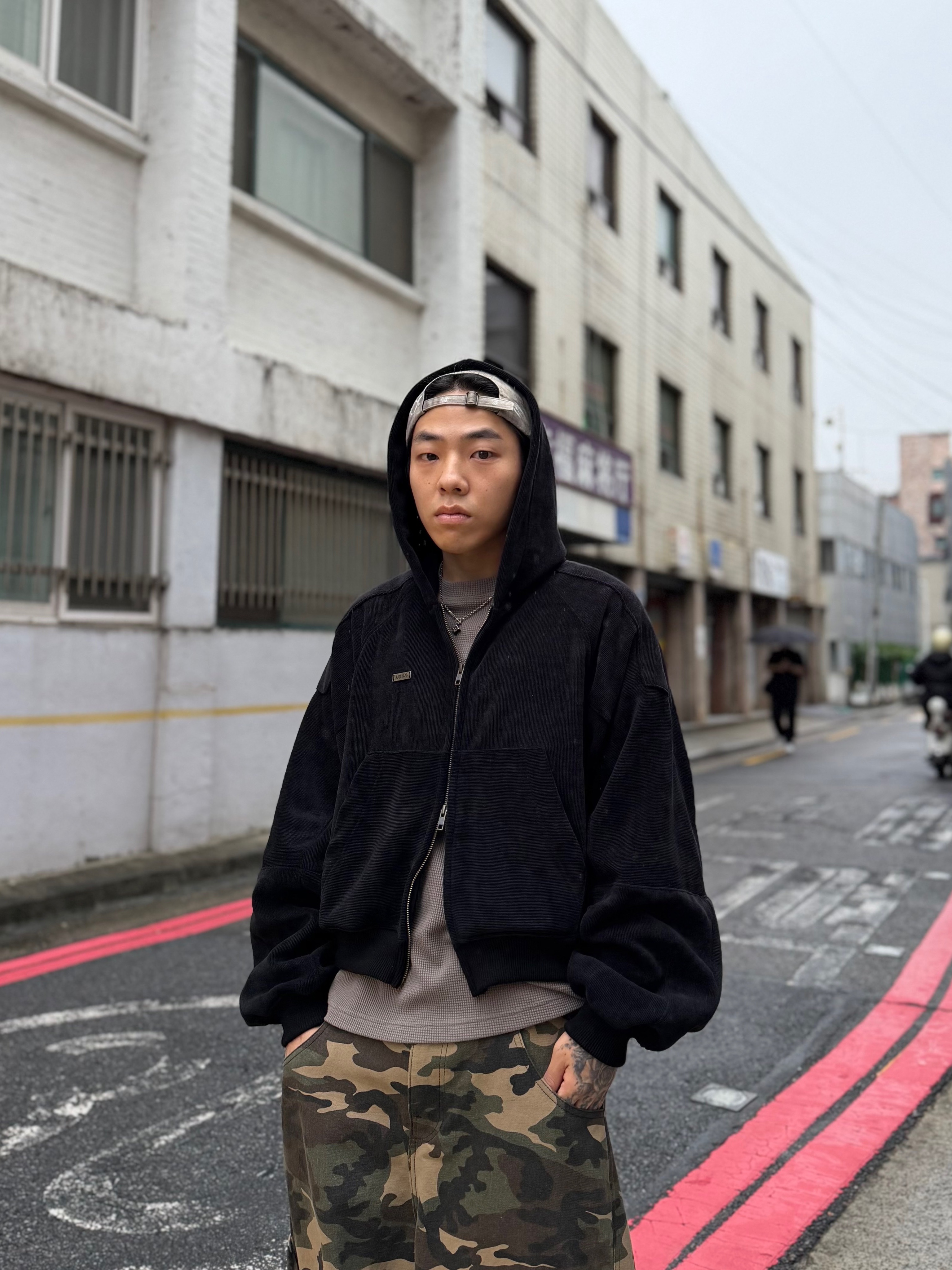 Ignota Core:8 Washed Long Sleeve T-Shirt Light Beige, [KREAM Exclusive] Aoiro 6-Panel Bone A/N Cap Mud 착용 스타일 - 6