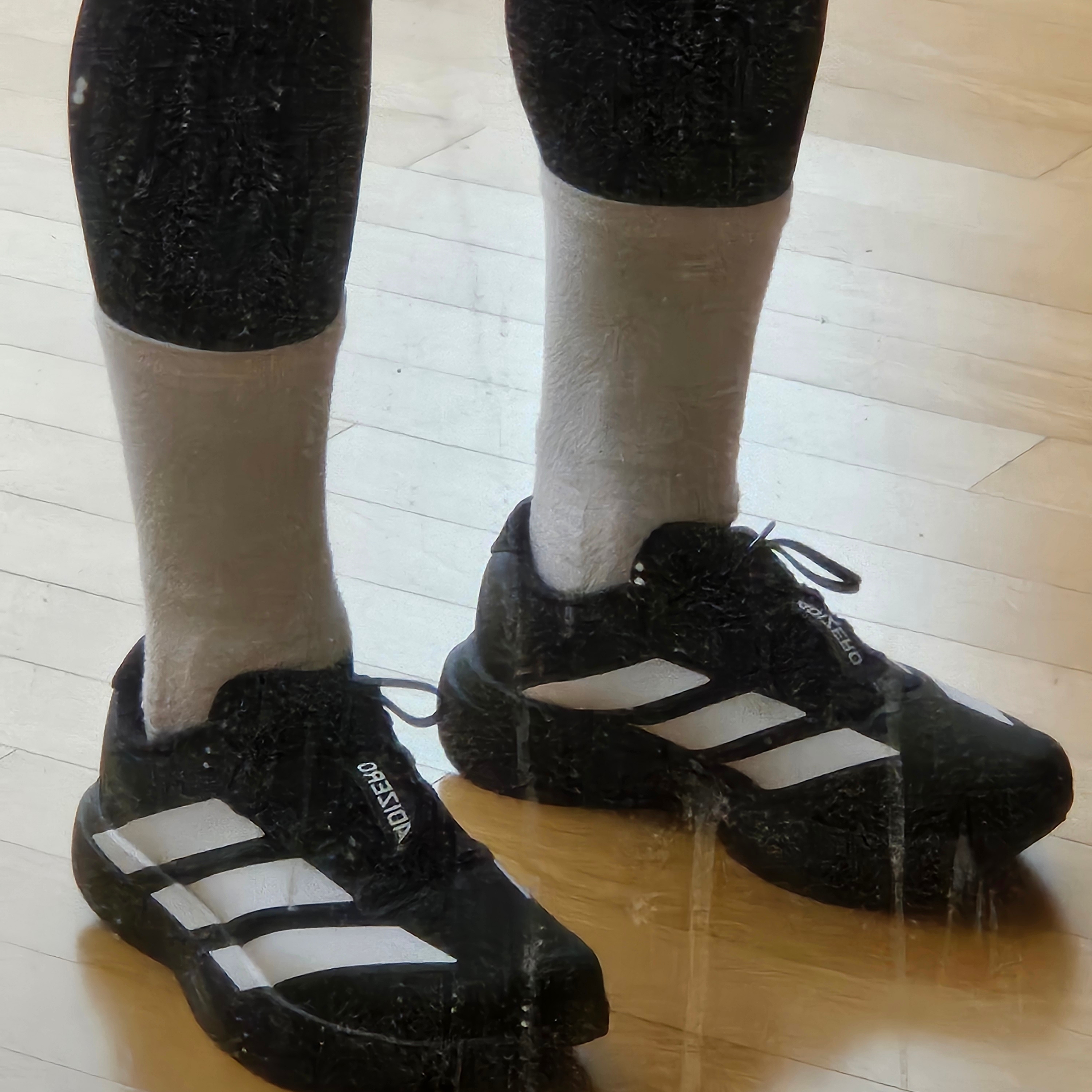 Adidas Adizero EVO SL Core Black Cloud White 착용 스타일 - 3
