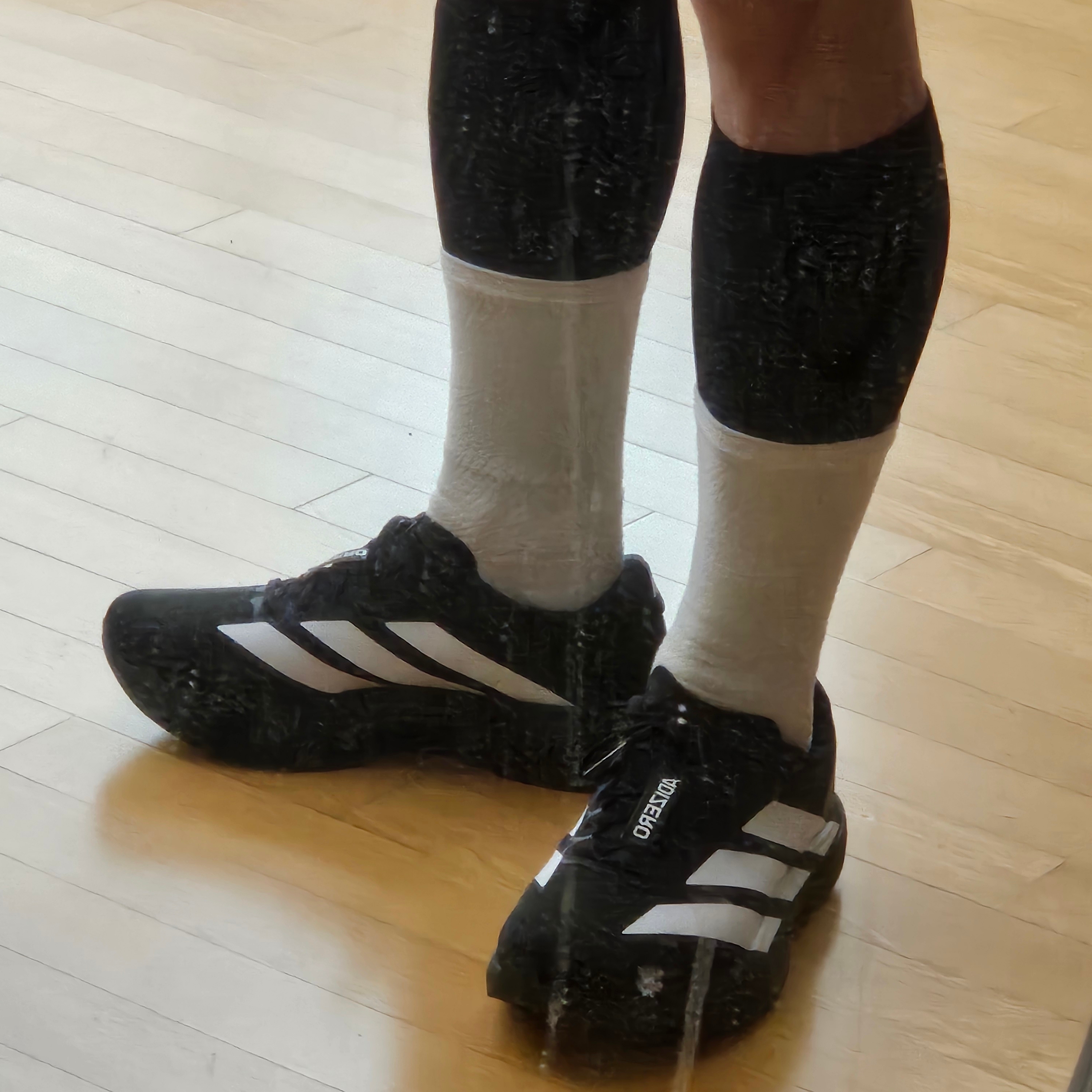 Adidas Adizero EVO SL Core Black Cloud White 착용 스타일 - 2