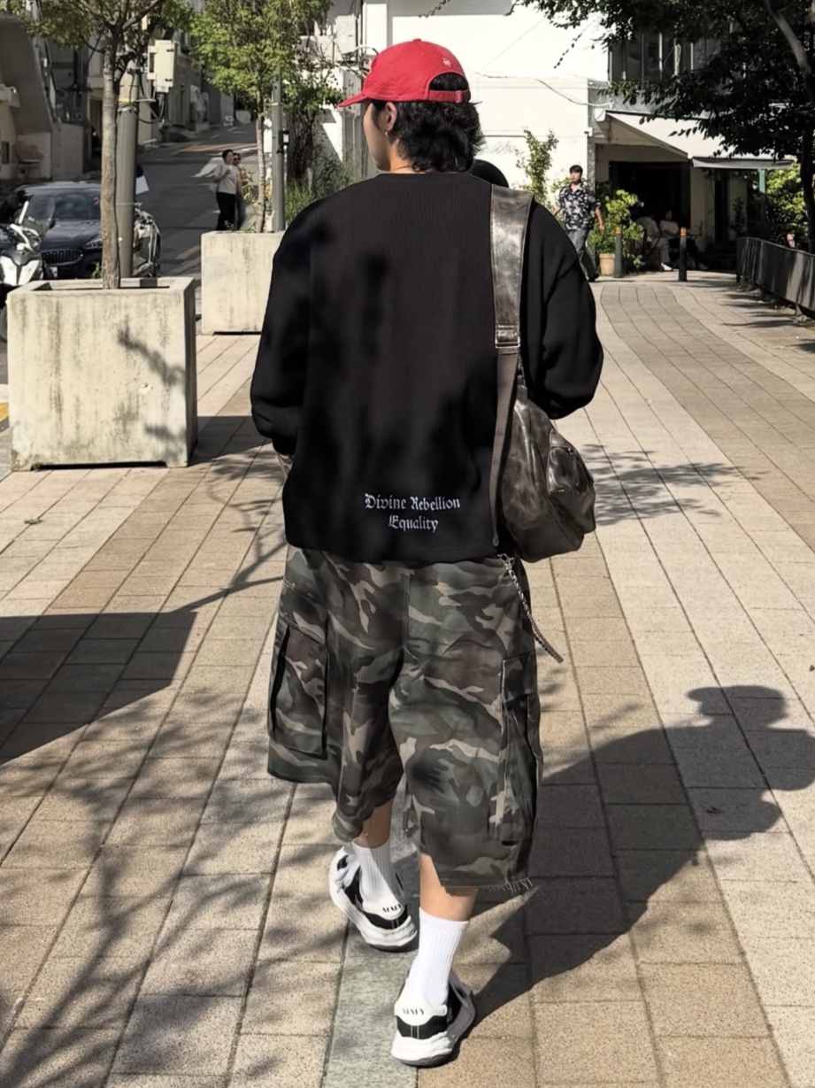 PHOS333 Divine Waffle Long Sleeved Black, PHOS333 Divine Waffle Long Sleeved Dark Brown 착용 스타일 - 3