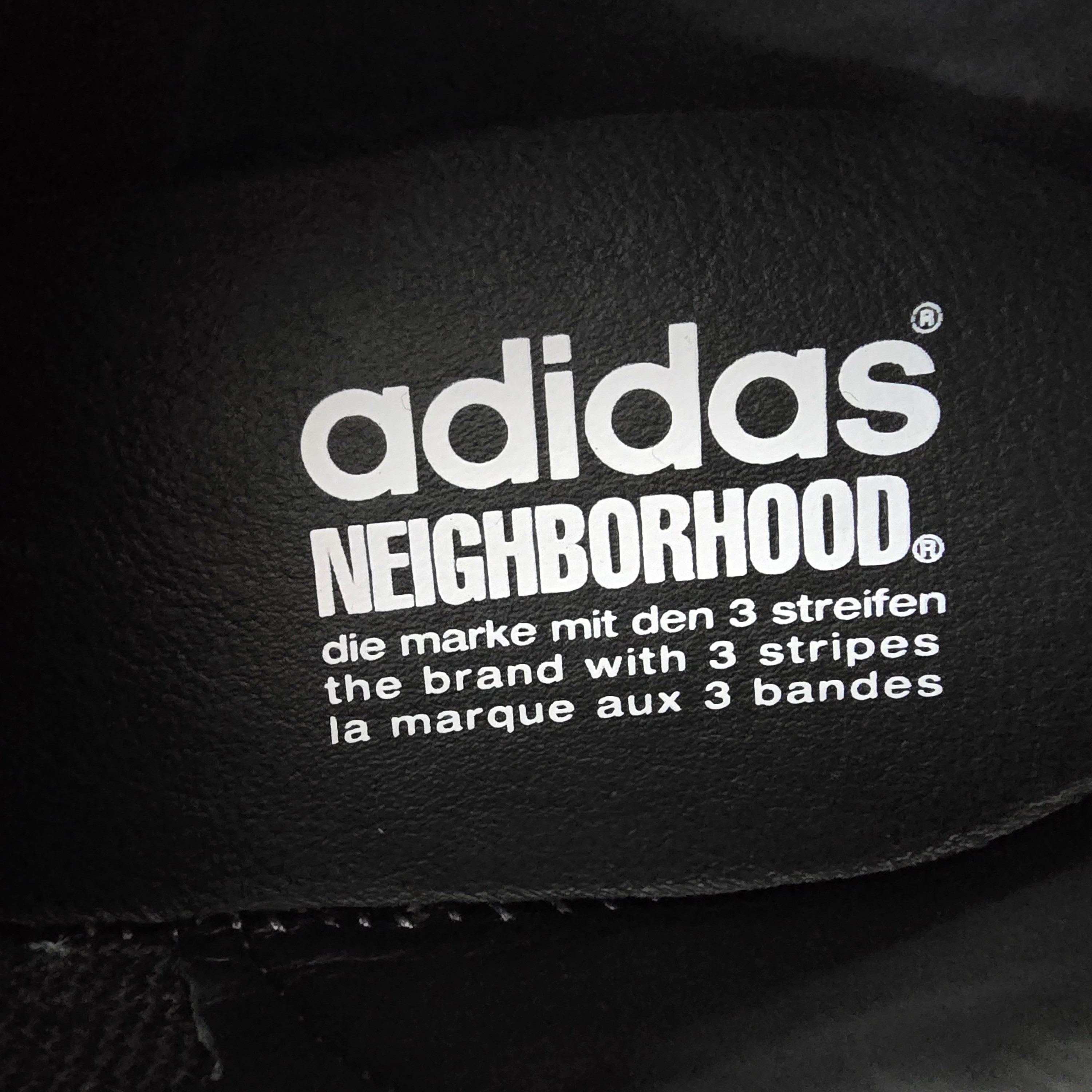 Adidas x Neighborhood Superstar N 2005 Core Black Cloud White 착용 스타일 - 3