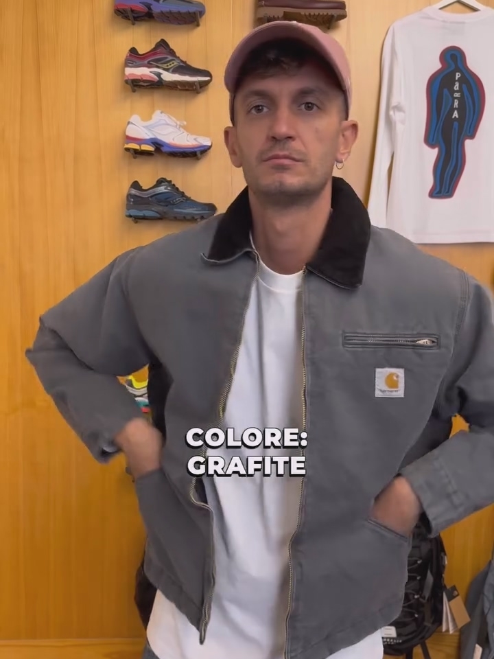Carhartt WIP OG Detroit Jacket Graphite Black - Winter 착용 스타일 - 1