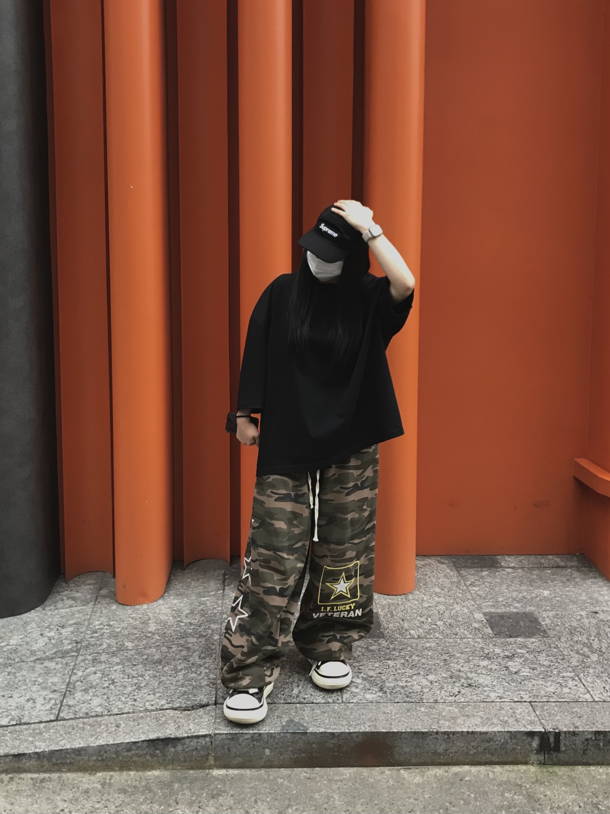Supreme Washed Chino Twill Camp Cap Black, Old Order x AFGK Canvas Black Green 착용 스타일 - 1