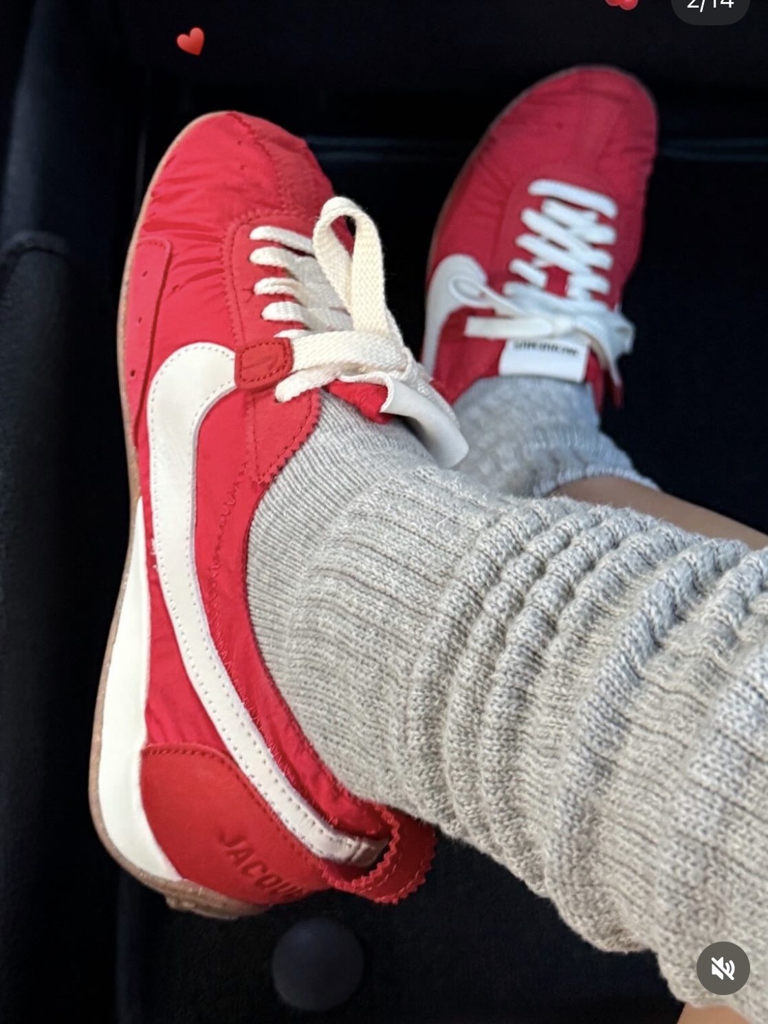 Nike x Jacquemus Moon Shoe SP University Red and Bicycle Yellow 착용 스타일 - 4