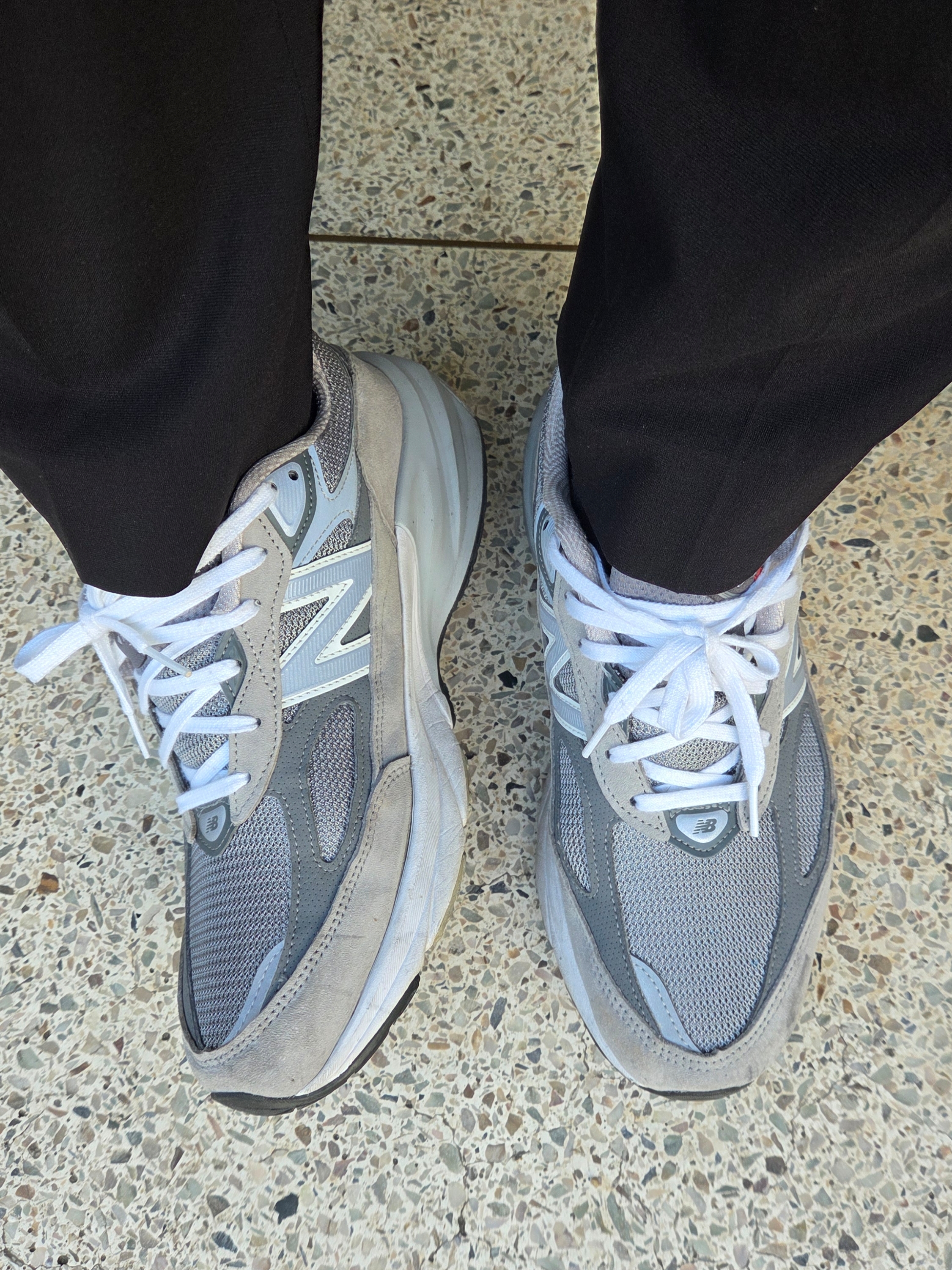 New Balance 990v6 Made in USA Grey - D Standard 착용 스타일