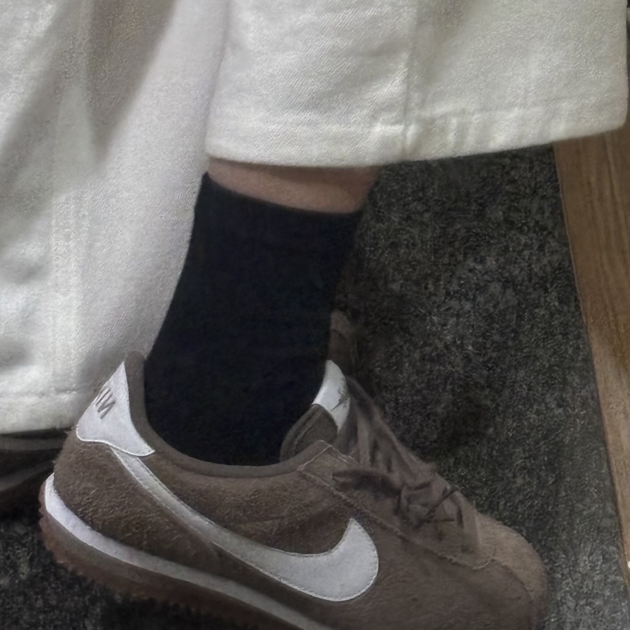 (W) Nike Cortez Vintage Mink Brown Gum Medium Brown 착용 스타일