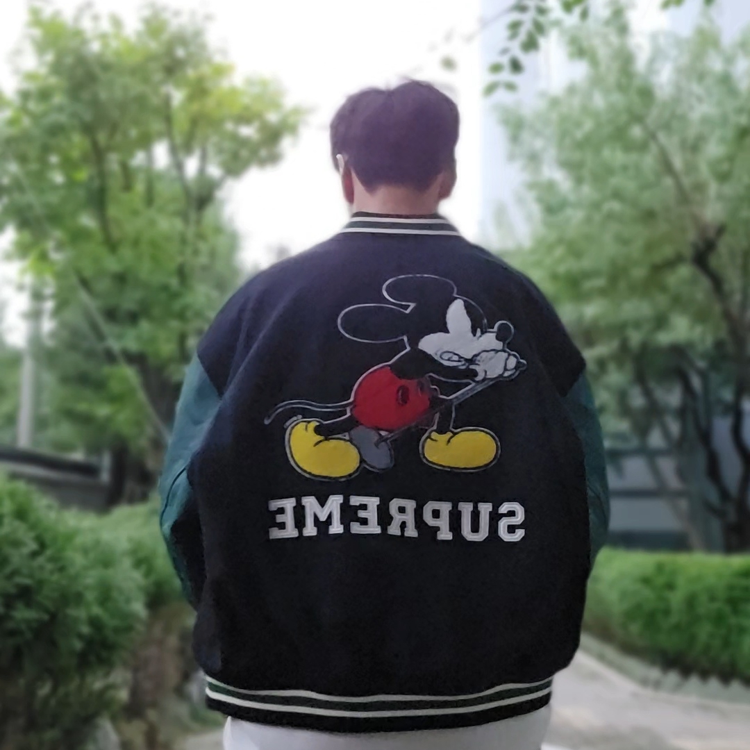 Supreme x Number (N)ine x Mickey Mouse Varsity Jacket Black - 25FW 착용 스타일 - 4