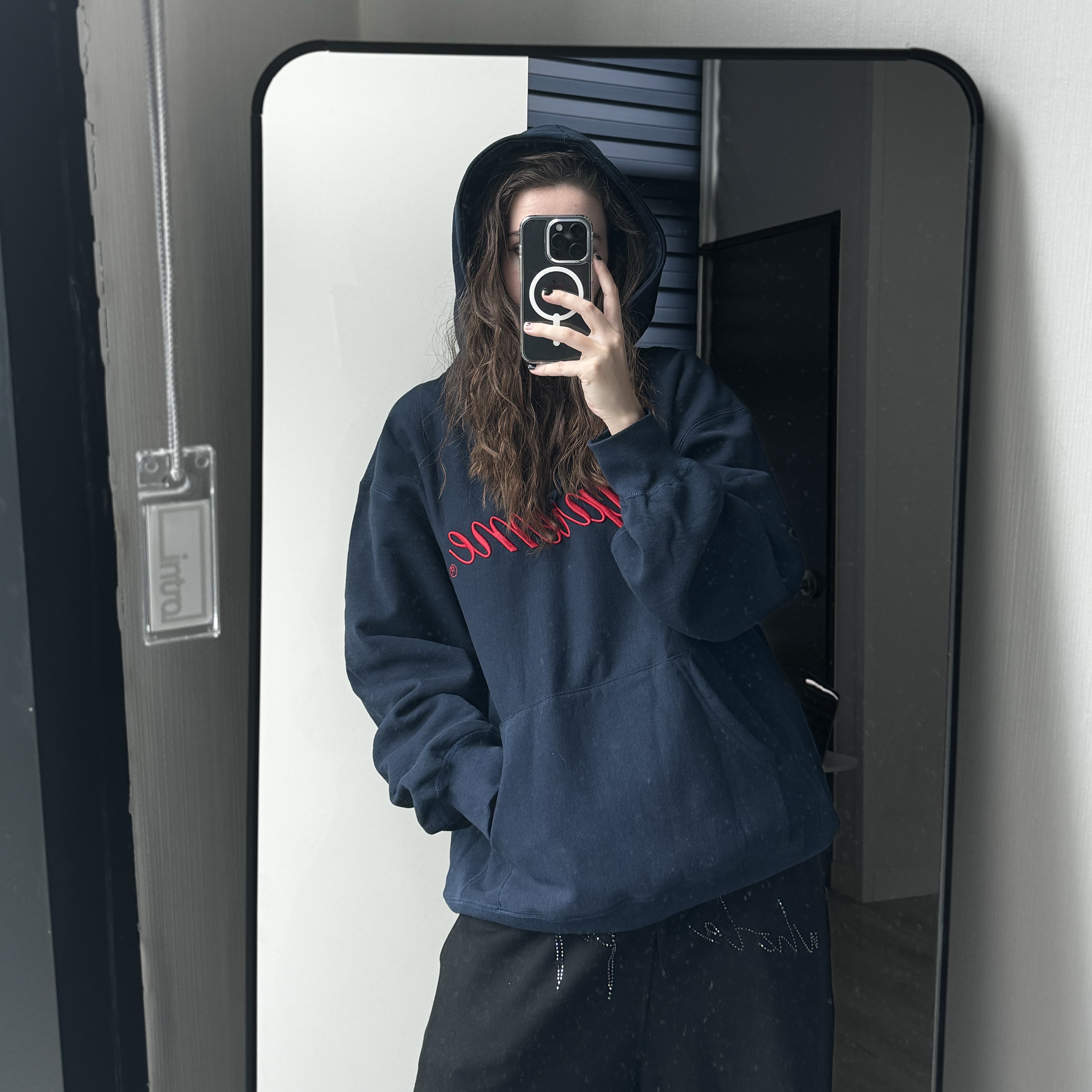 Supreme Embroidered Script Hooded Sweatshirt Navy - 24FW 착용 스타일