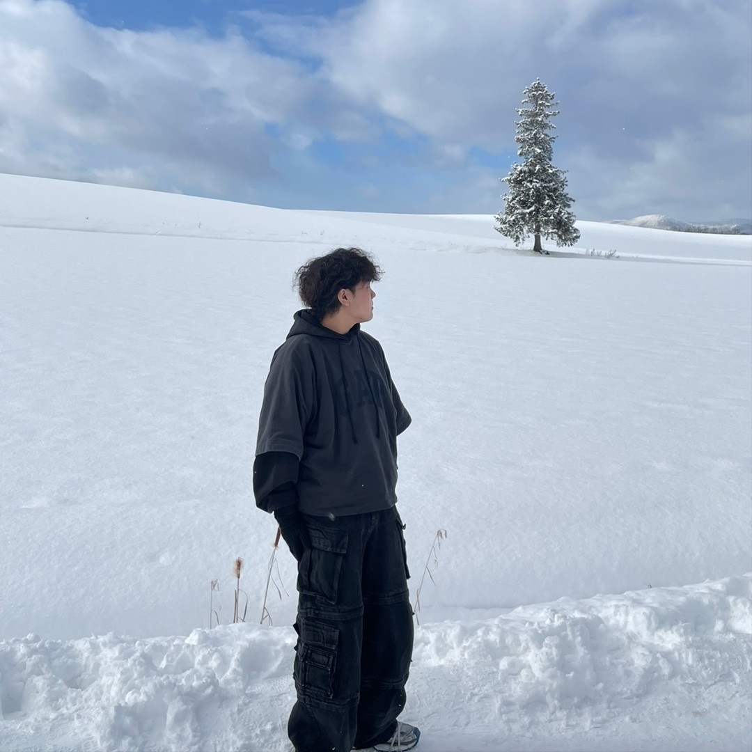 Undermycar Dtrange Dead Starange Destroyed Bomber Sparrow - 23SS, Yeezy Gap Engineered By Balenciaga Dove Hoodie Black 착용 스타일 - 6