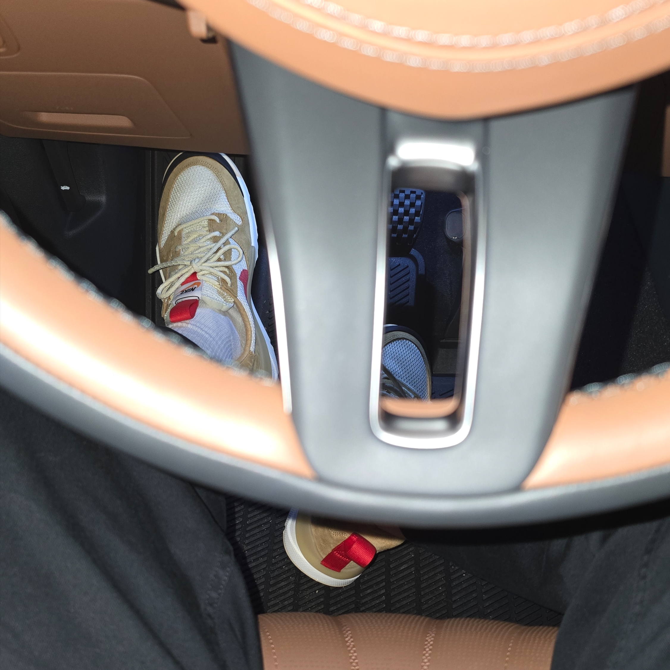 Nike x Tom Sachs Mars Yard Shoe 3.0 Space Camp 착용 스타일