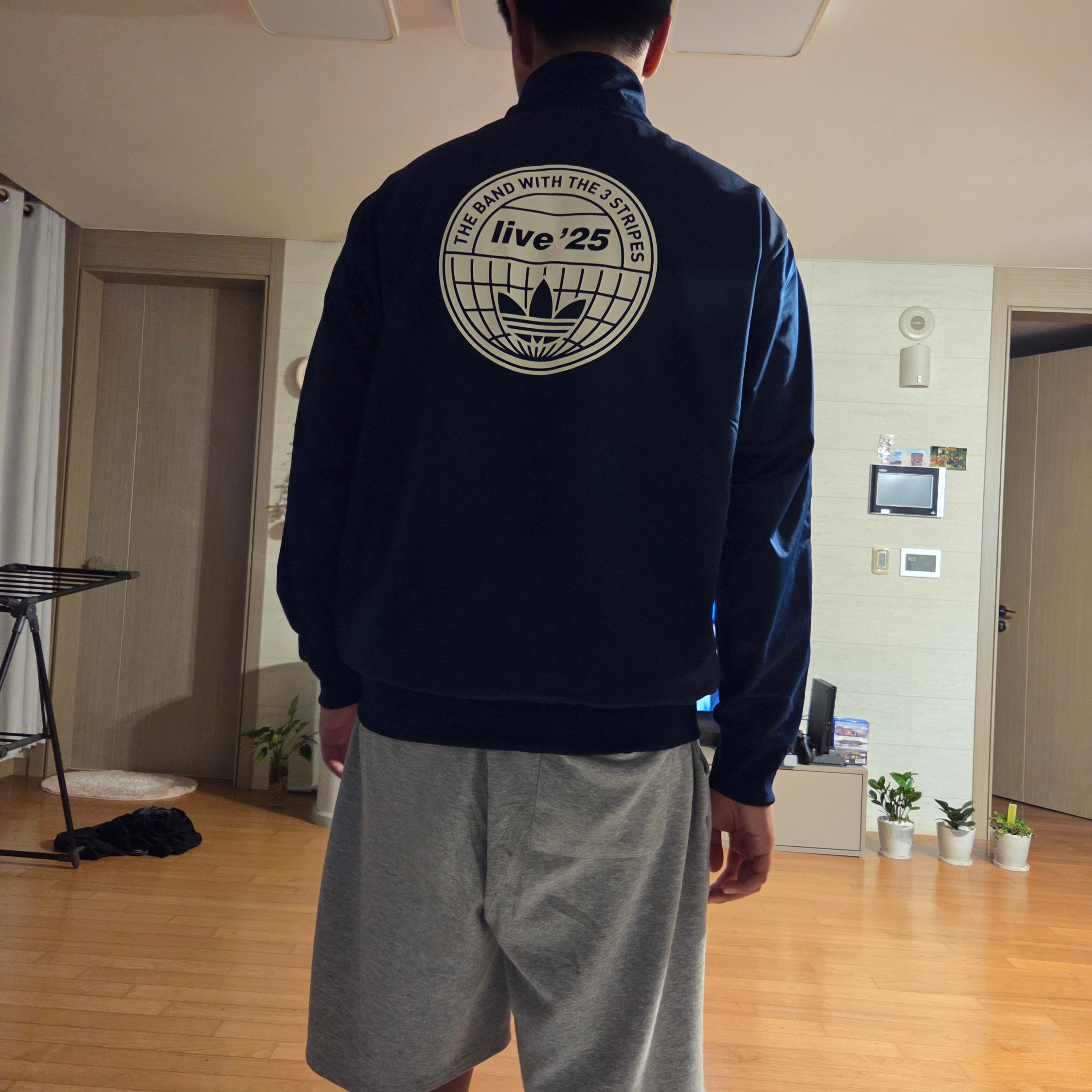 Adidas x Oasis Tour Firebird Track Top Night Indigo - KR Sizing 착용 스타일