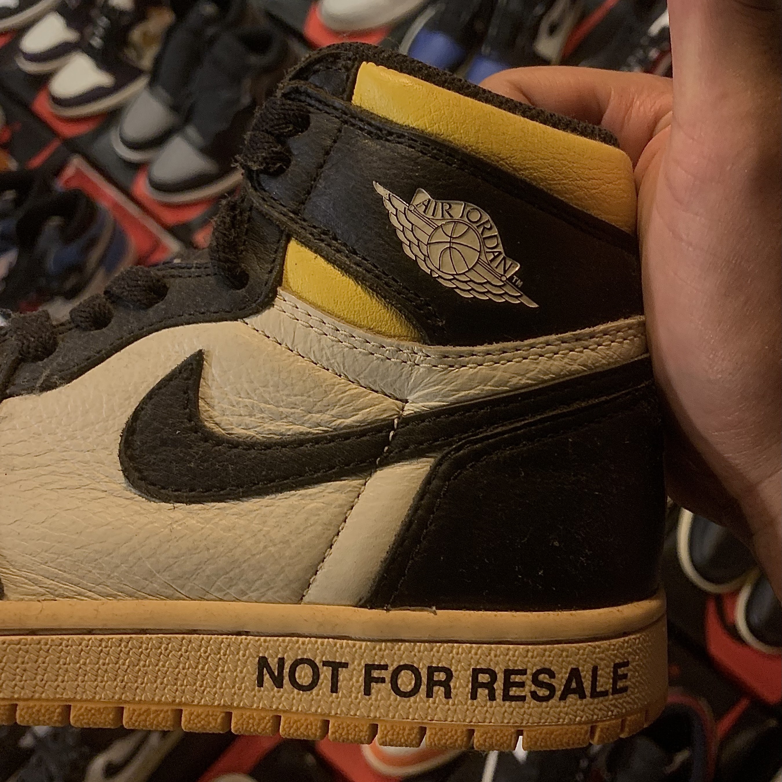 Jordan 1 x Travis Scott Retro Low OG SP Sail and Ridgerock, Jordan 1 x Travis Scott x Fragment Retro Low OG SP Military Blue 착용 스타일 - 6