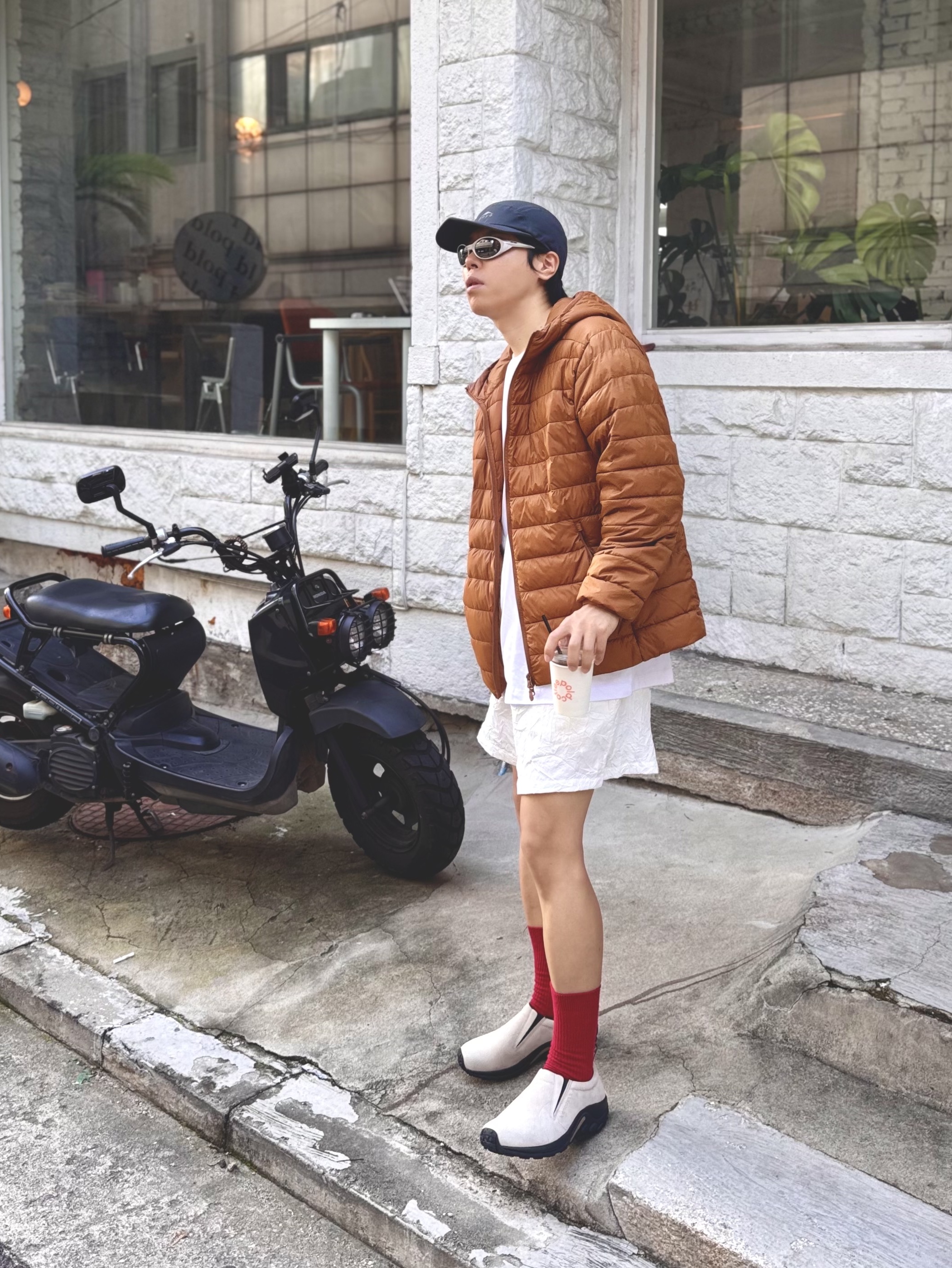 Oakley Eye Jacket Redux Silver Frame Prizm Black Polarized Lenses High Bridge Fit, Merrell Jungle Moc Taupe 착용 스타일 - 6