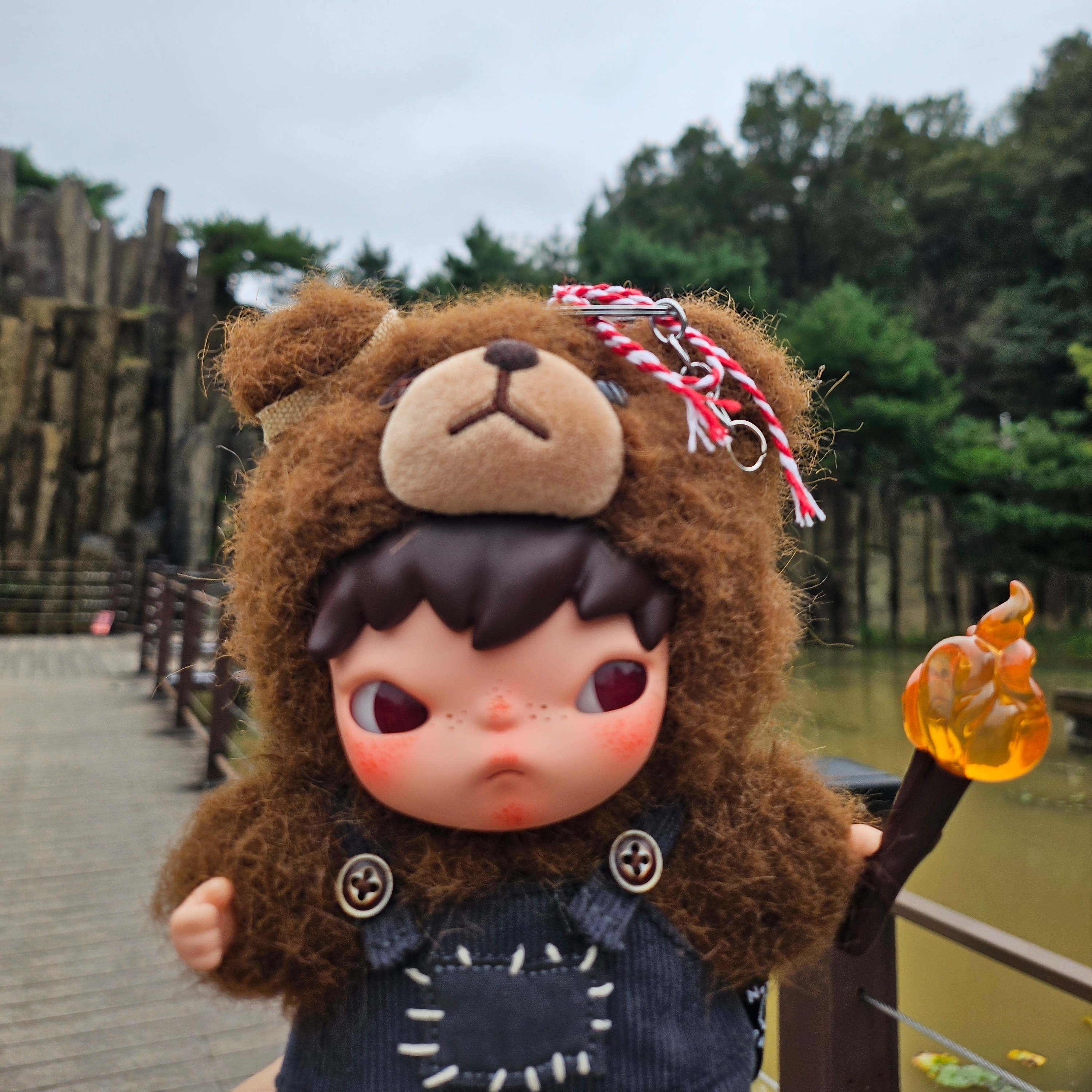 Pop Mart Hirono Living Wild-Fight For Joy Plush Doll 착용 스타일 - 1