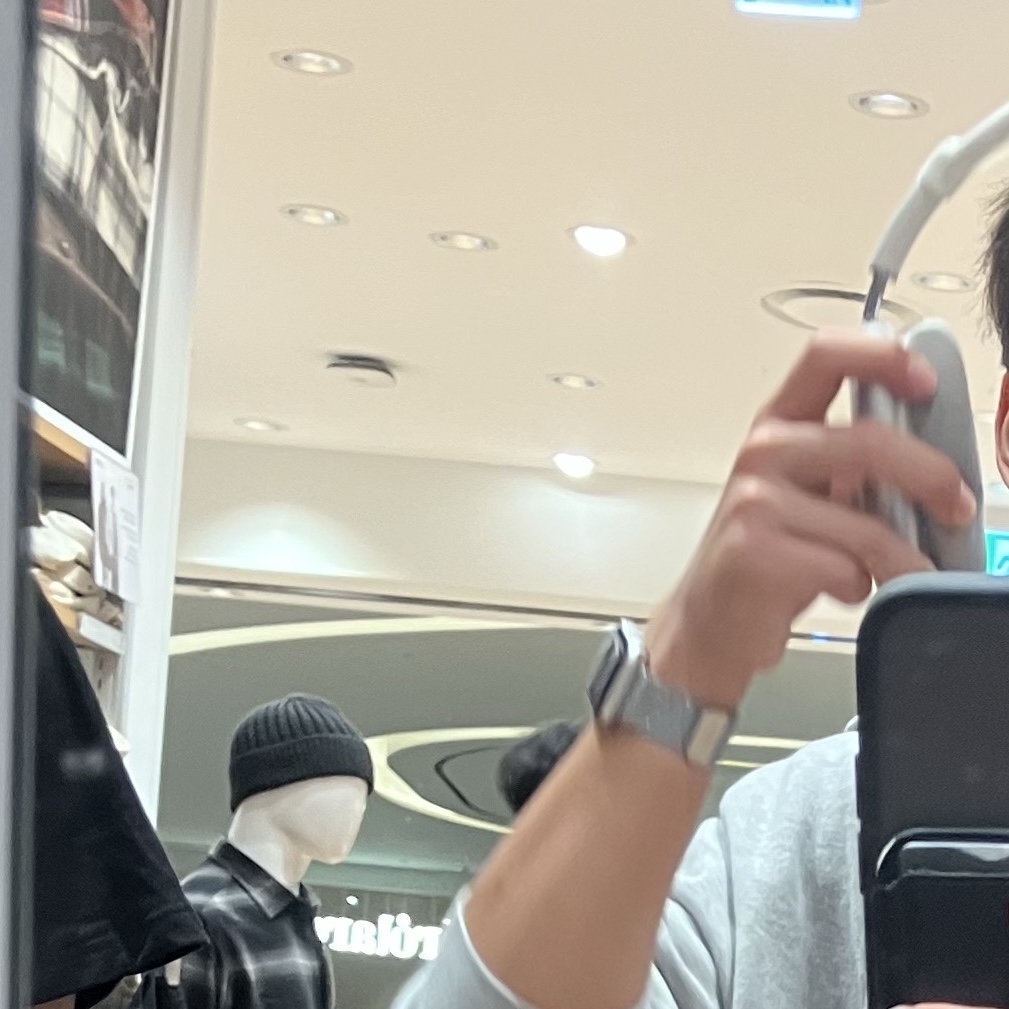Apple AirPods Max Lightning Silver (Korean Ver.) 착용 스타일