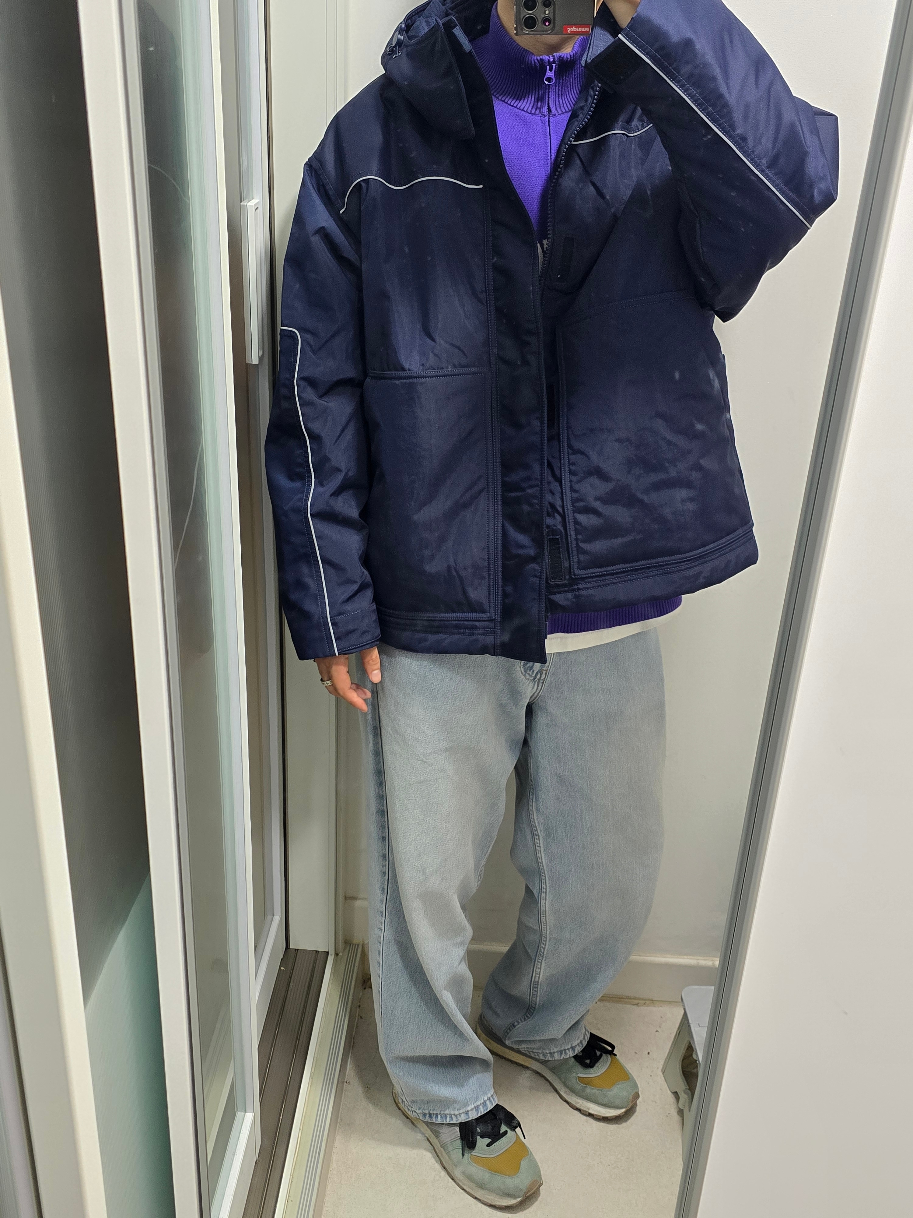 Nike x Stussy Primaloft Utility Jacket Obsidian (HQ8517-451), New Balance x Stone Island 574 Legacy Light Green 착용 스타일 - 1