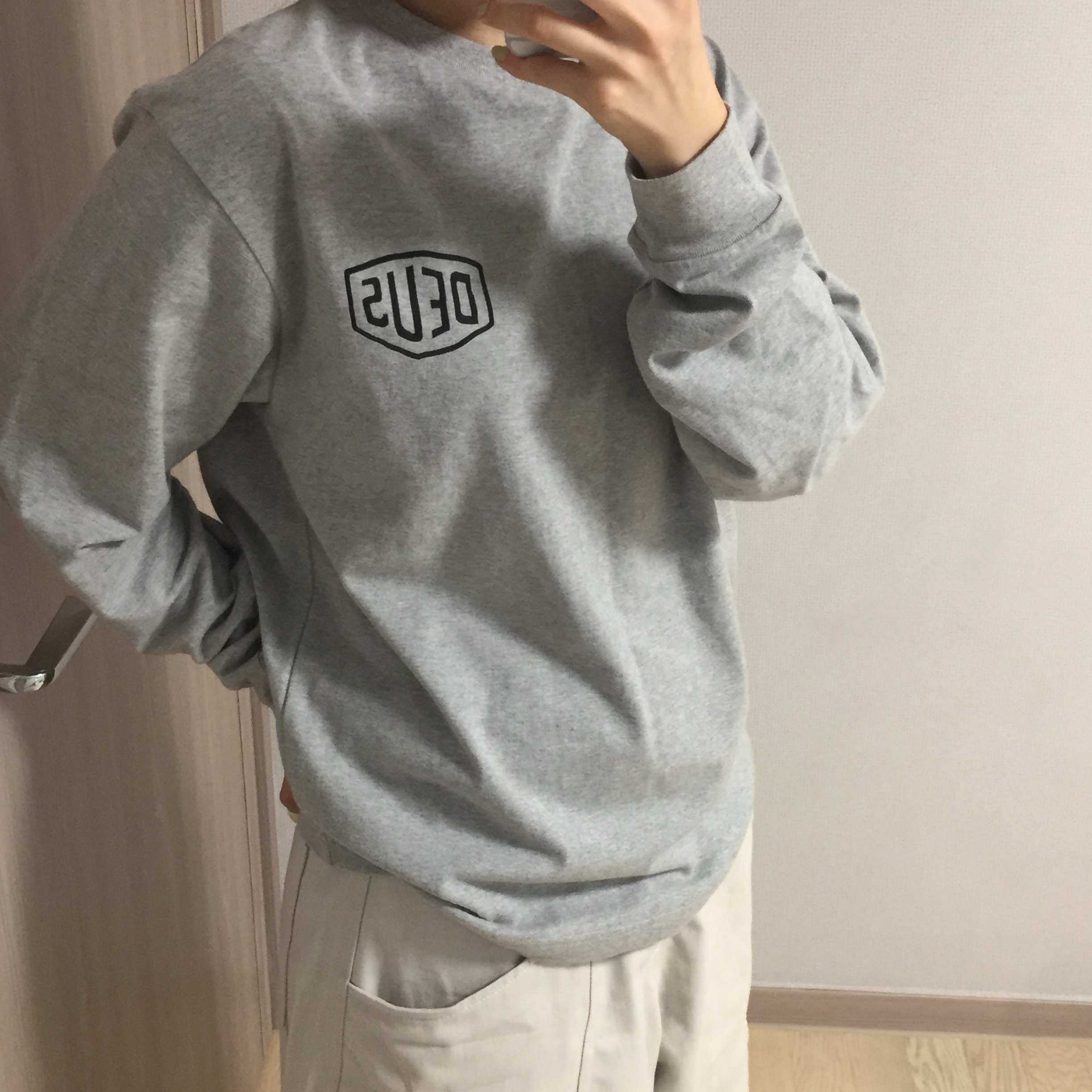 Deus Ex Machina Seoul College Address Long Sleeve T-Shirt M Grey 착용 스타일 - 1
