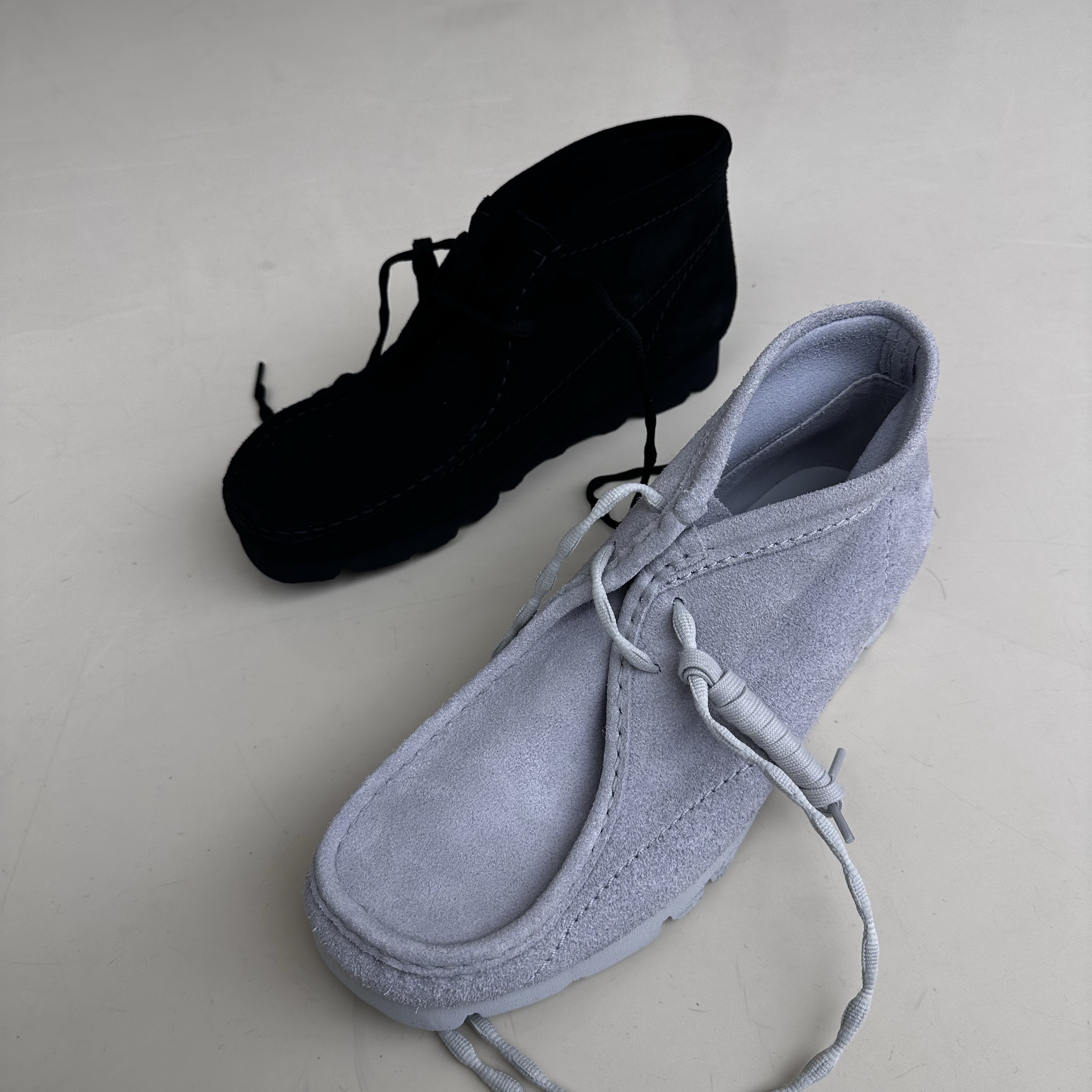 Clarks x Post Archive Faction (Paf) WallabeeBT Black Suede, Clarks x Post Archive Faction (Paf) WallabeeBT Grey Blue 착용 스타일 - 4