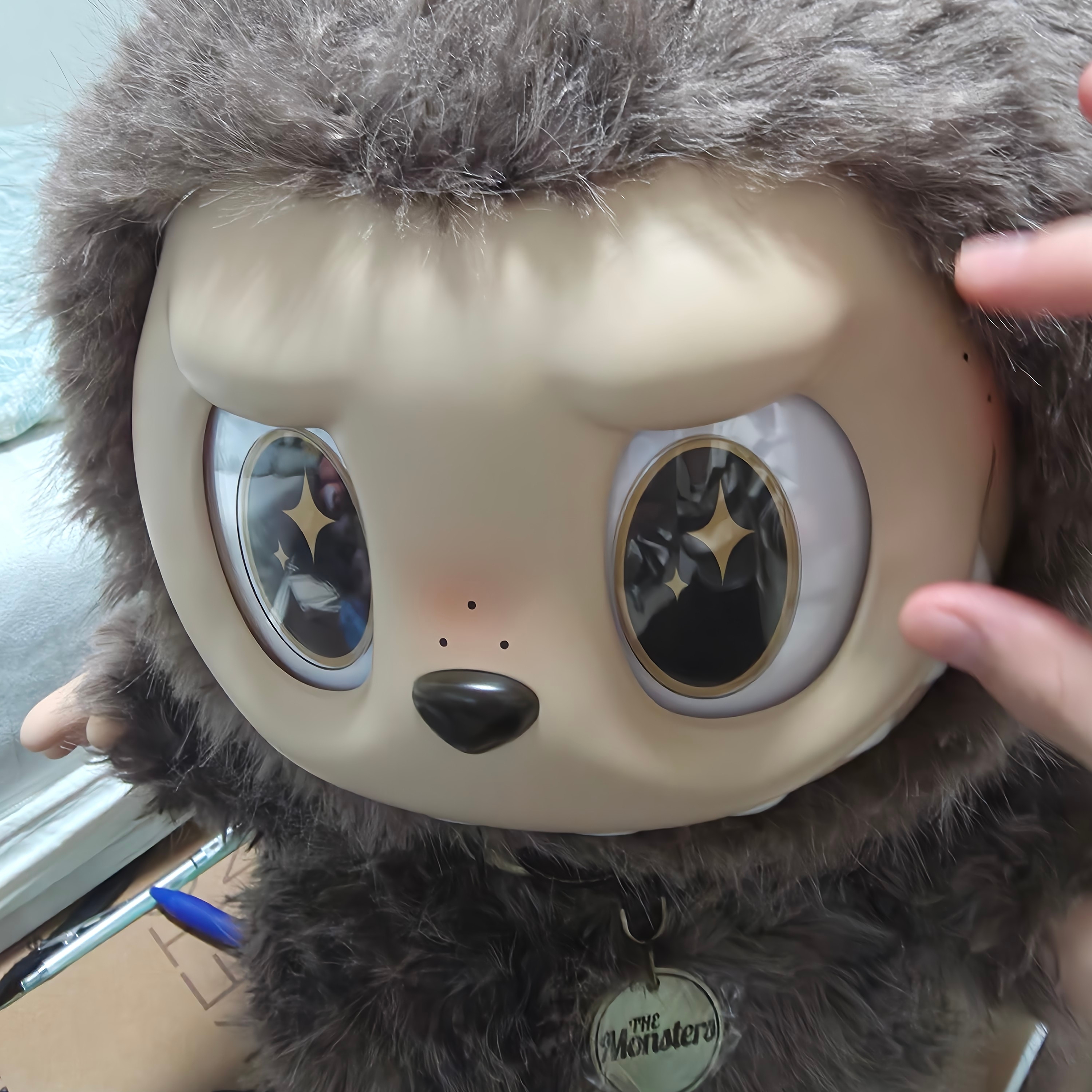 Pop Mart The Monsters I Found You Vinyl Face Doll, Pop Mart Labubu The Monsters Big Into Energy Series-Rock The Universe Vinyl Plush Doll 착용 스타일 - 2