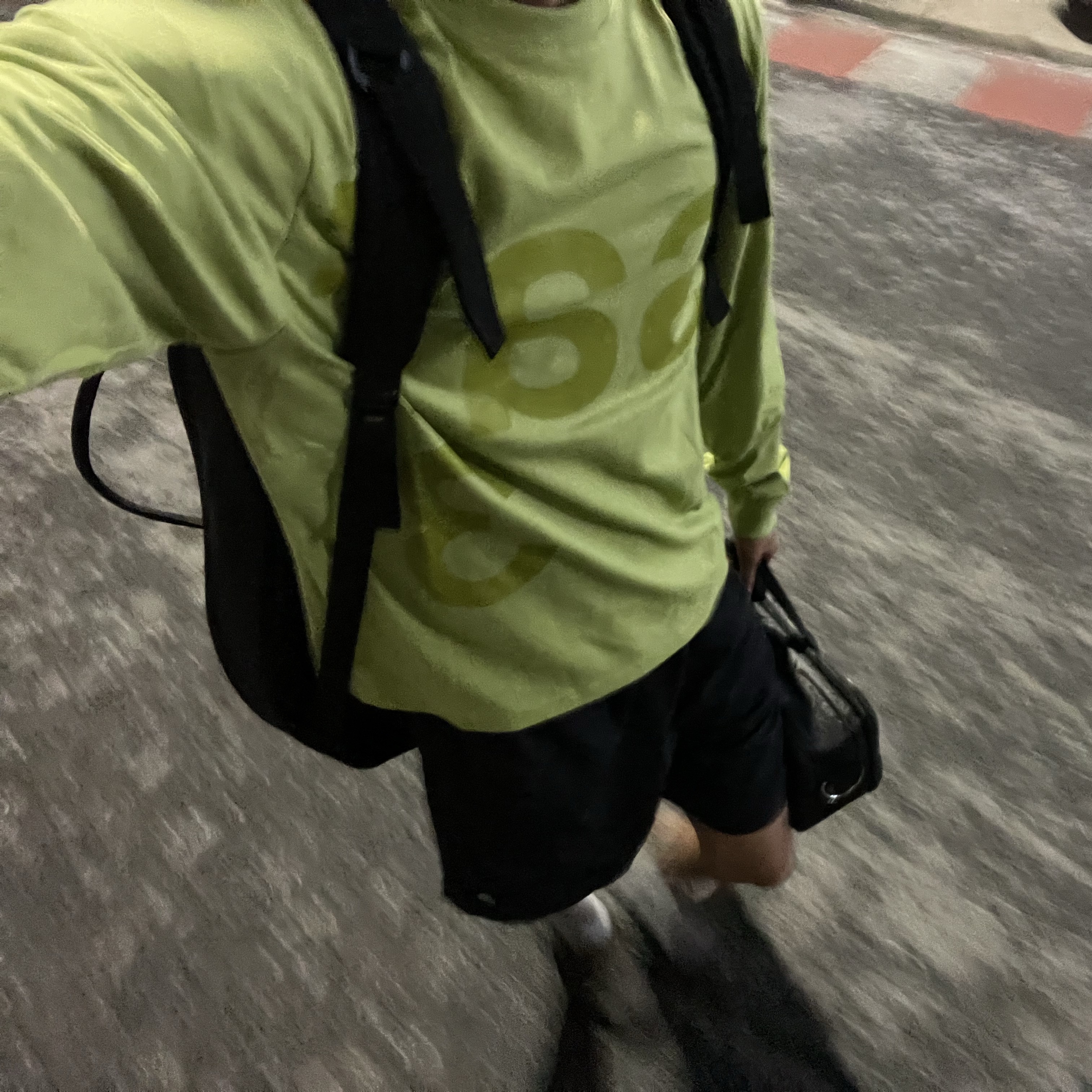 [KREAM 단독] Safarispot Basic Safari LS T-Shirt Green 착용 스타일