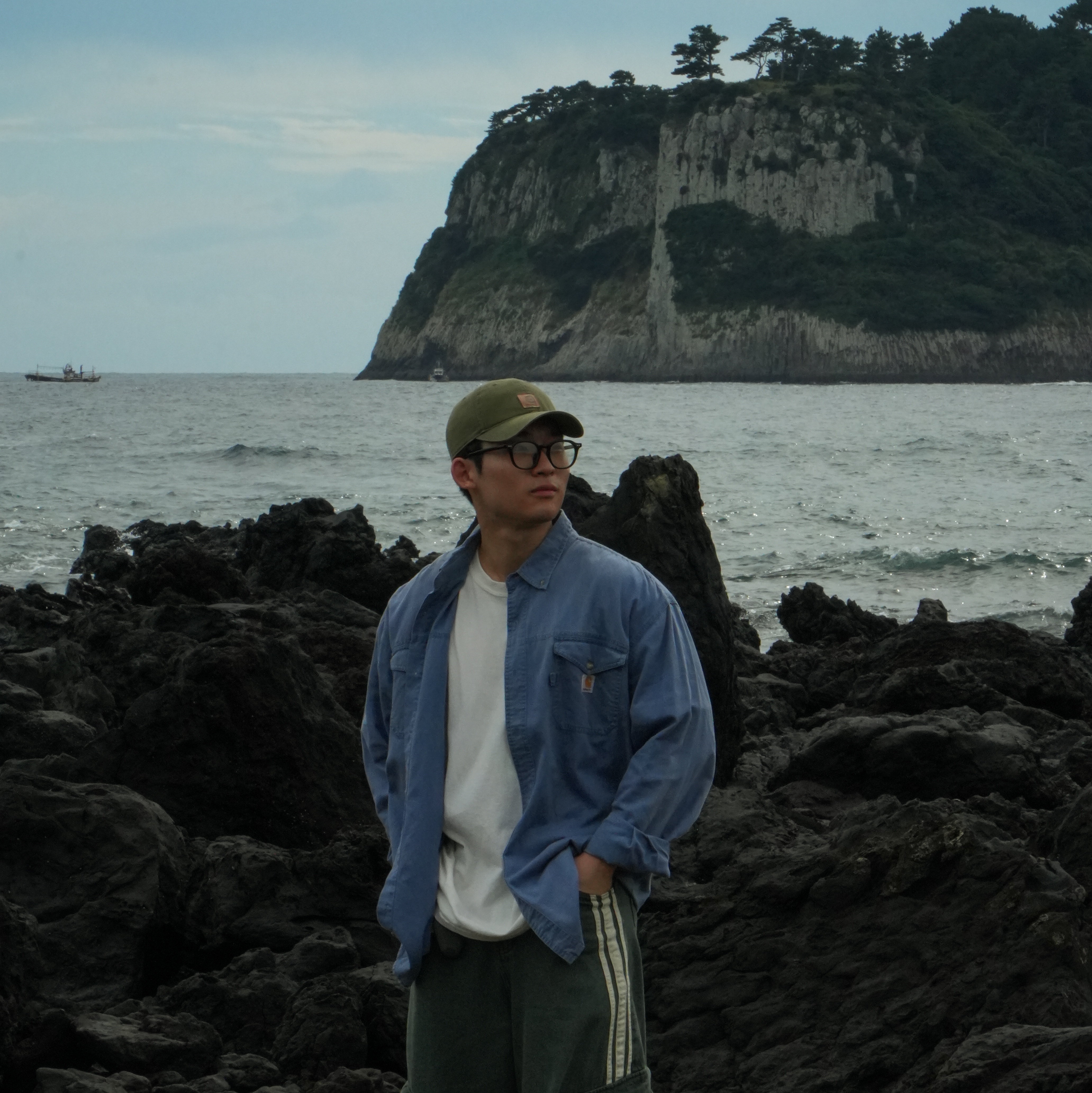 Carhartt Canvas Cap Army Green 착용 스타일