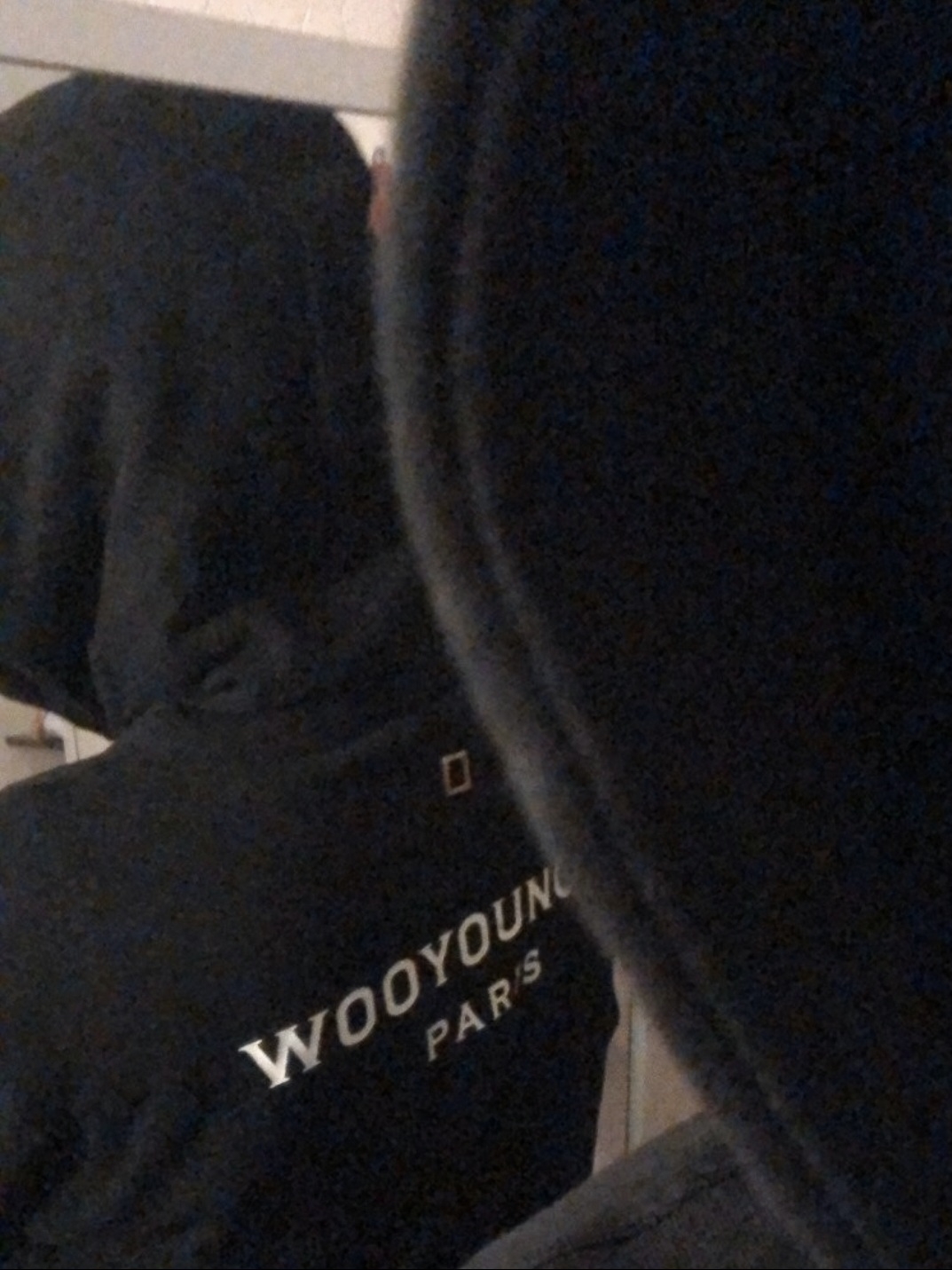 Wooyoungmi Back Logo Hoodie Black - 23FW 착용 스타일 - 2