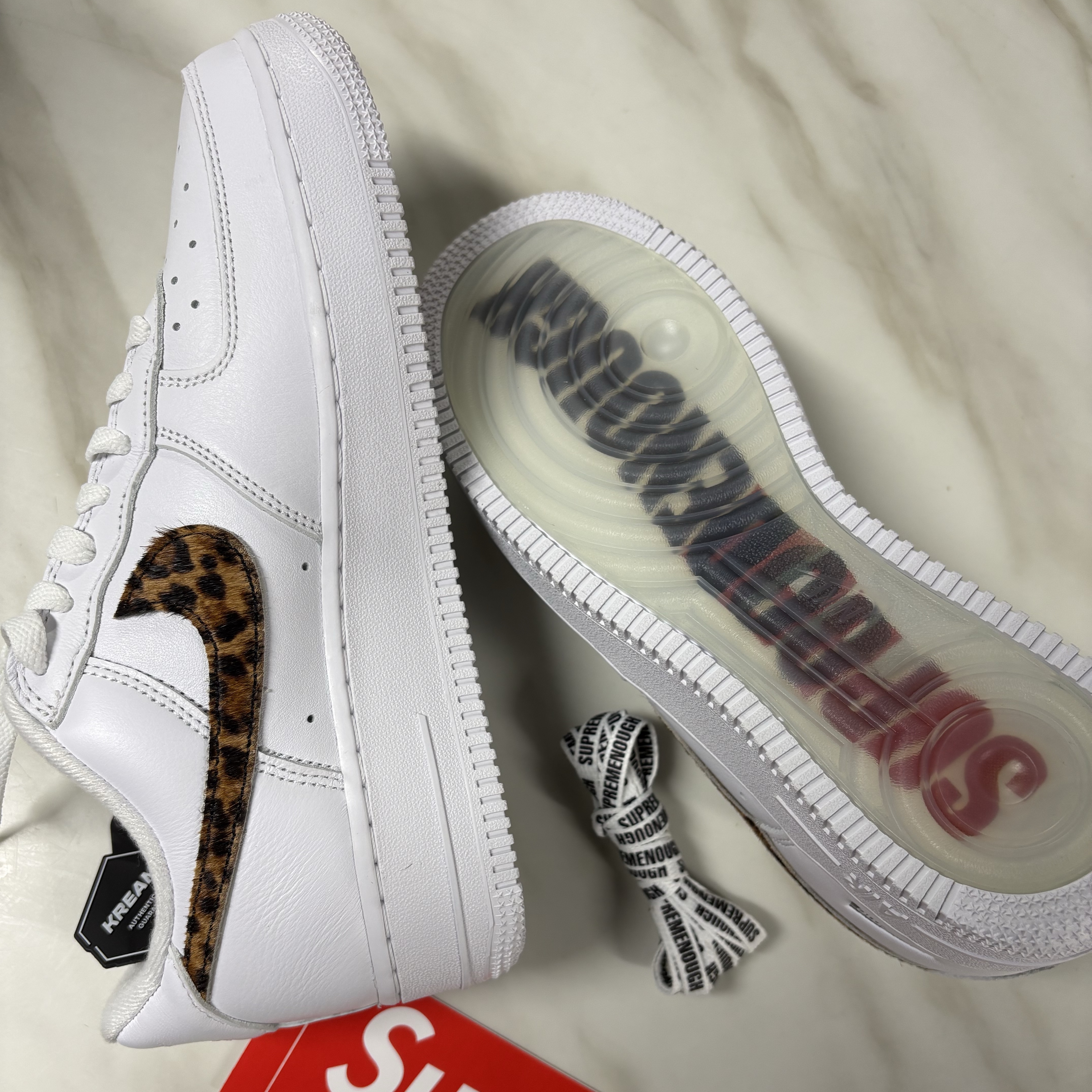 Nike x Supreme x GOODENOUGH Air Force 1 Low White - 25SS 착용 스타일