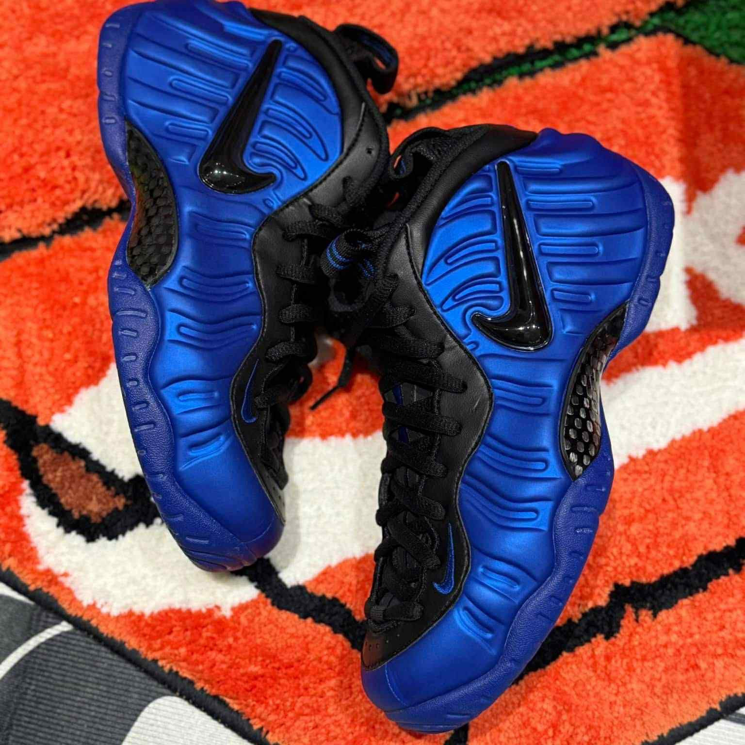 Nike Air Foamposite Pro Hyper Cobalt 착용 스타일
