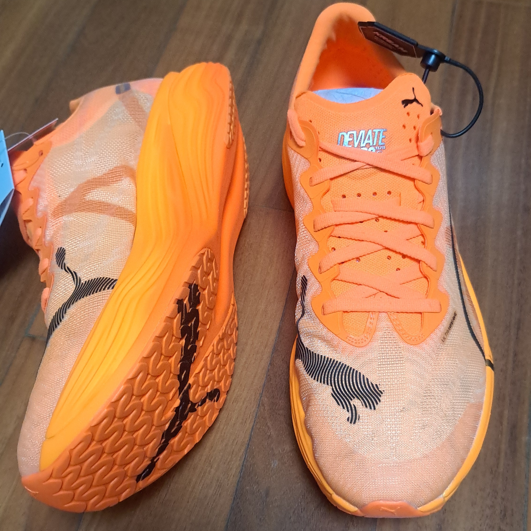 Puma Deviate Nitro Elite 3 Heat Fire Black 착용 스타일 - 1